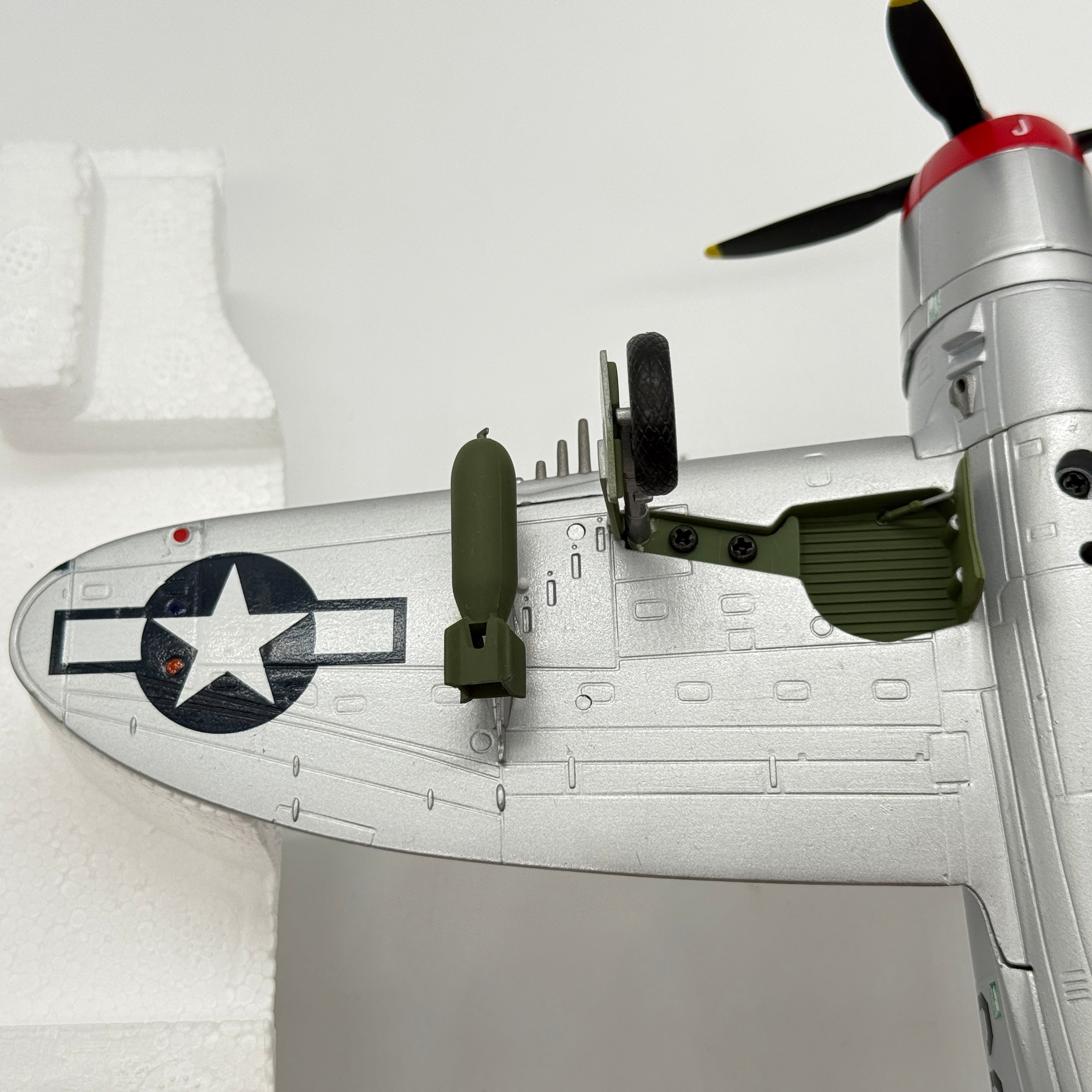 Franklin Mint 98144 1:48 Republic P-47D Thunderbolt Chief Ski-U-Mah II Lt Duane Buholz 509th FS 405th FG WWII