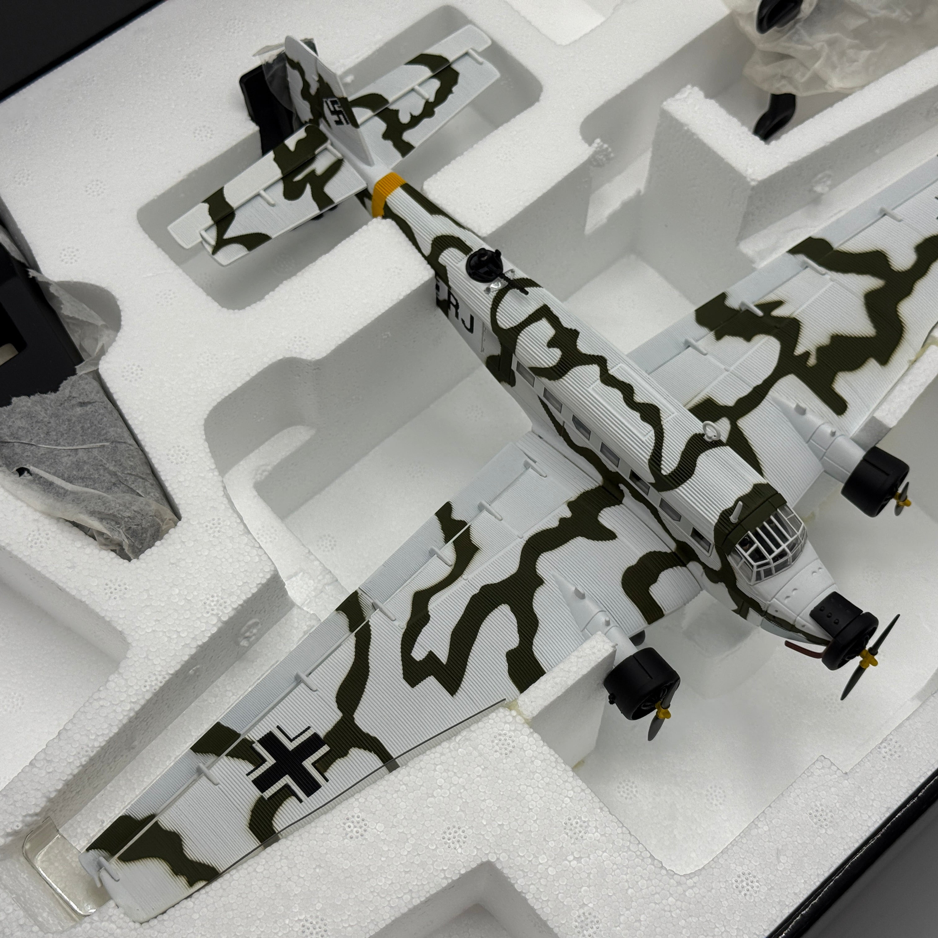 Corgi AA36904 1:72 Junkers Ju 52/3m RJ+NP C-Schulen Thorn Eastern Front December 1941