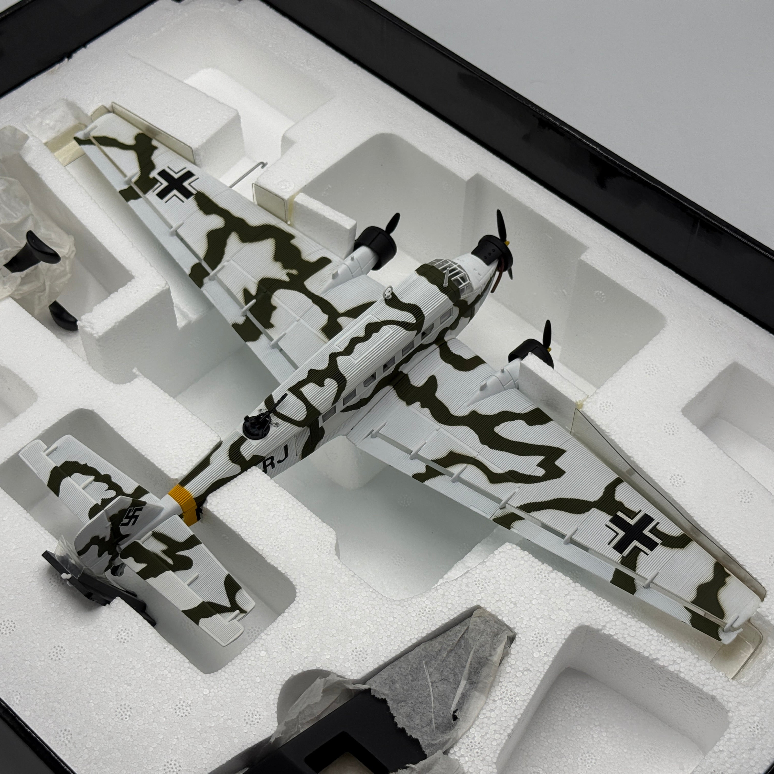 Corgi AA36904 1:72 Junkers Ju 52/3m RJ+NP C-Schulen Thorn Eastern Front December 1941