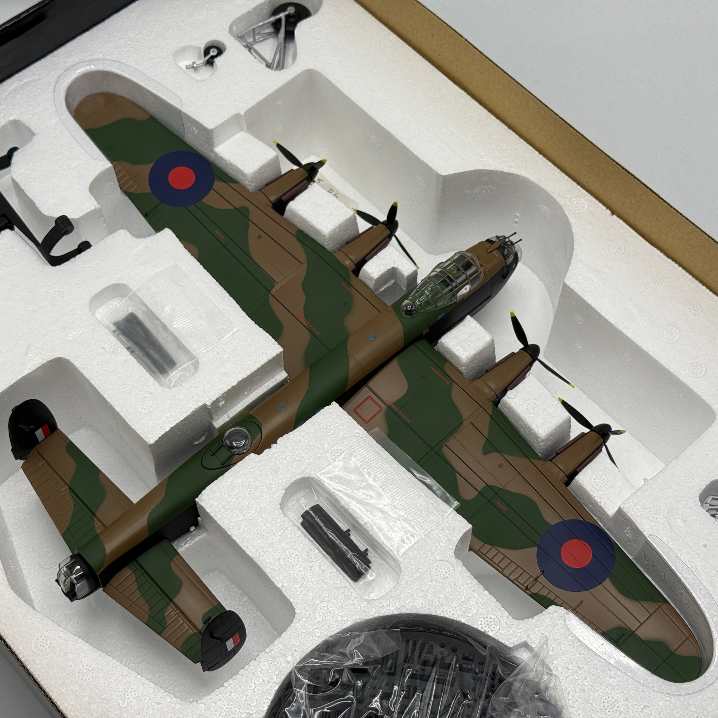 Corgi AA32611 1:72 Avro Lancaster B.Mk I L7571 OF-X RAF No.97 Sqn Woodhall Spa March 1942 Electronic Edition