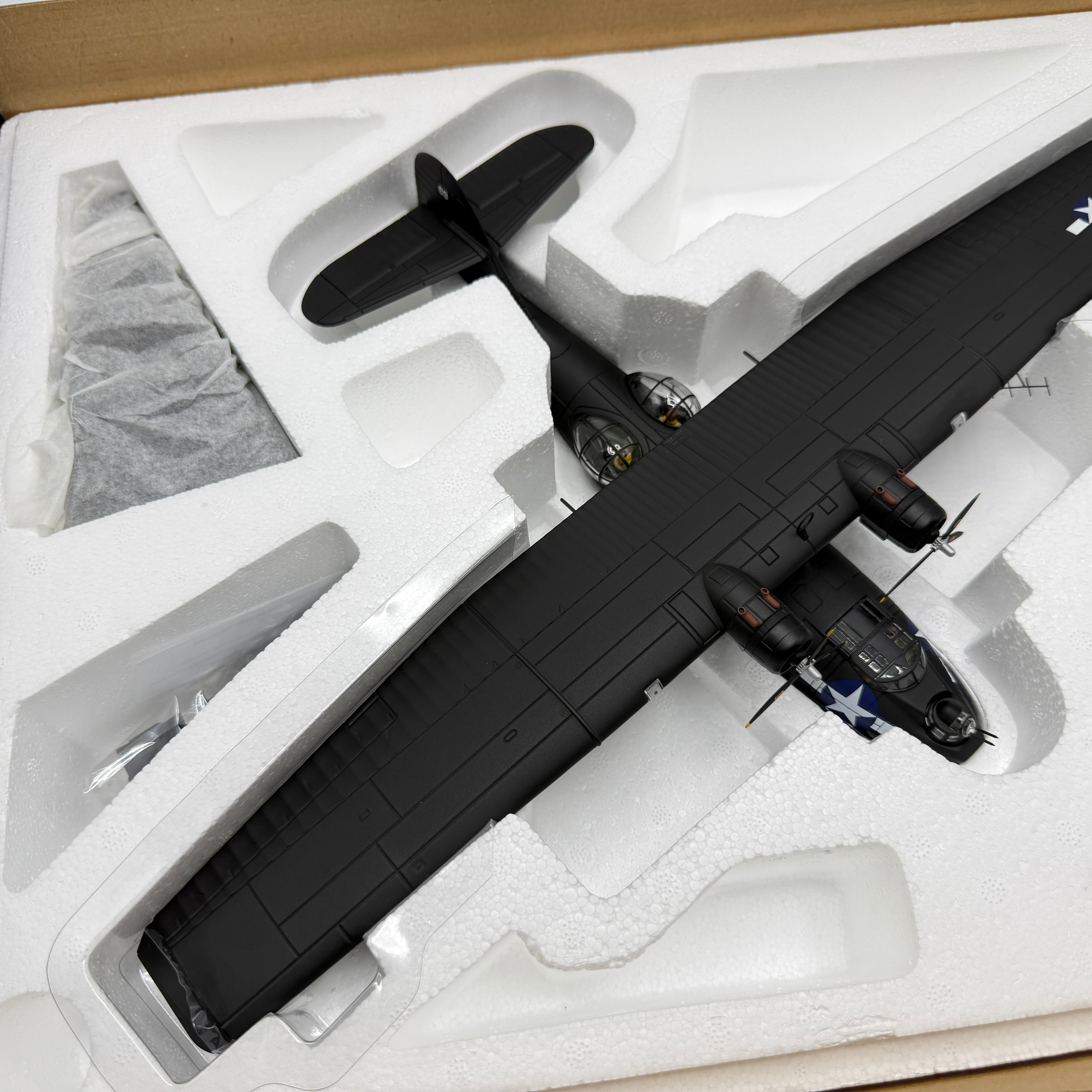 Corgi AA36104 1:72 Consolidated PBY-5A Catalina Black Cat White 69 William Pfleeger USN VP-34 New Guinea 1944