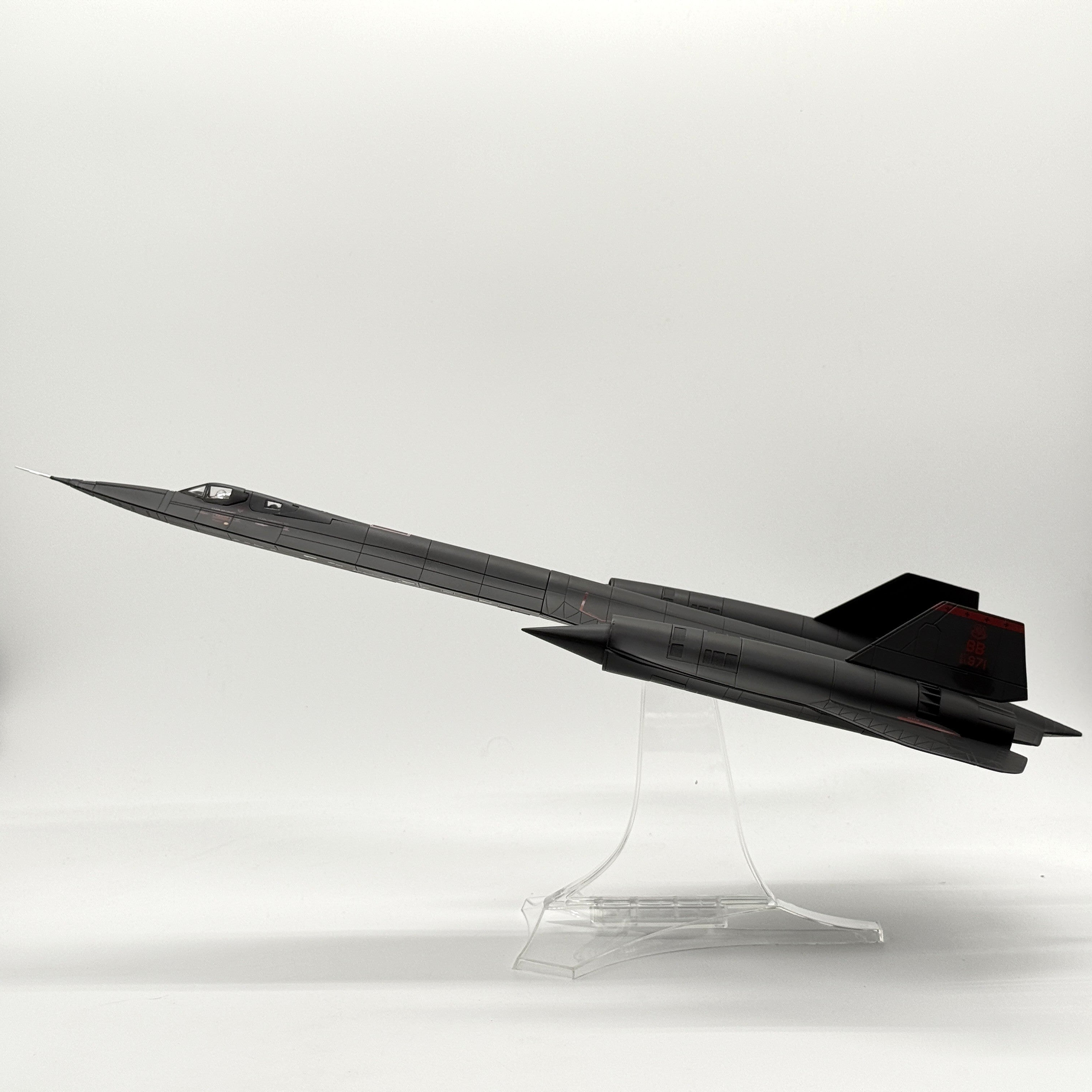 Century Wings CW001634 1:72 Lockheed SR-71A Blackbird 61-7971 USAF 9th RW Det.2 Edwards AFB 1997