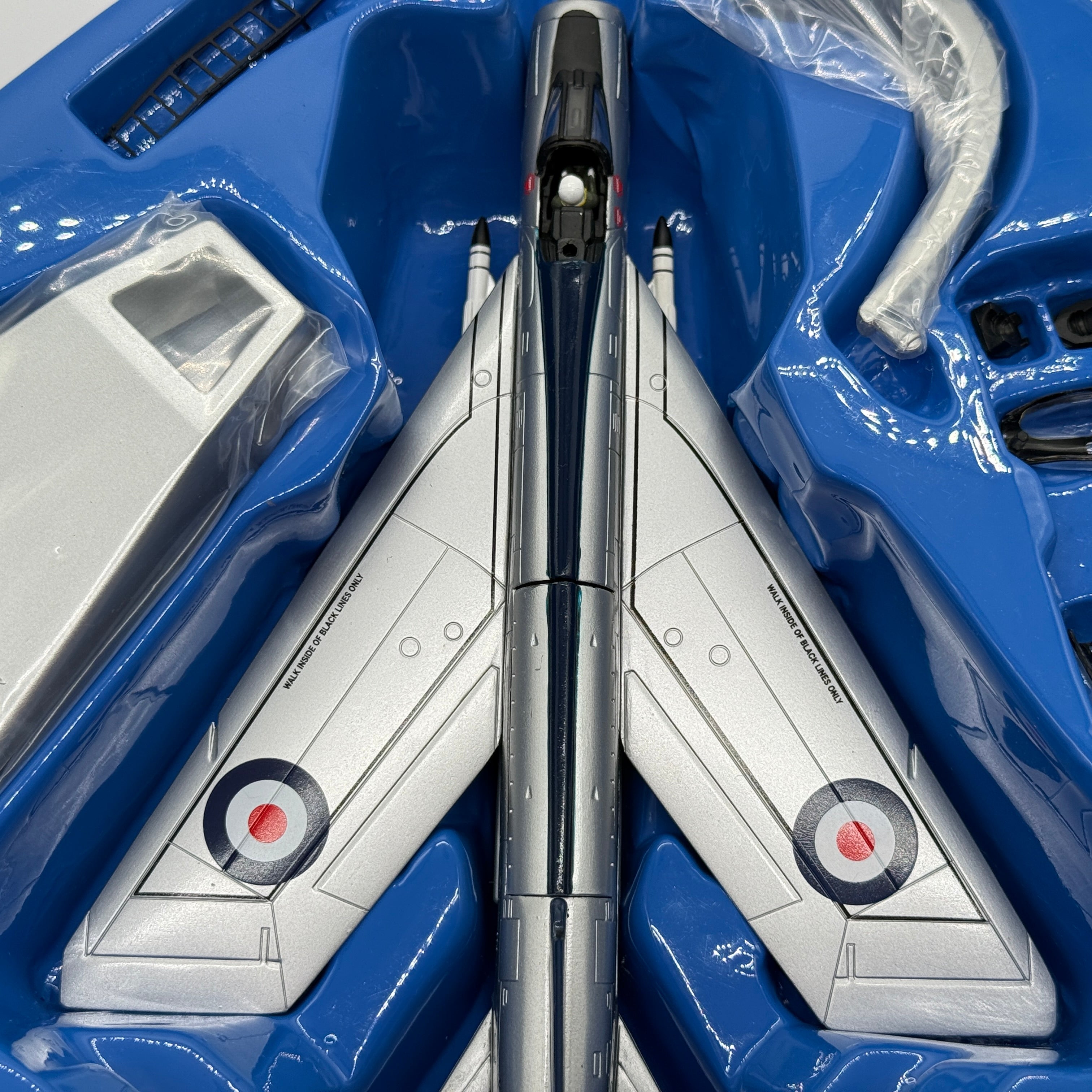 Corgi 49402 1:72 English Electric Lightning F.2 XN768 S RAF No.92 Sqn Aerobatic Display Team Farnborough 1964 *ISSUES*