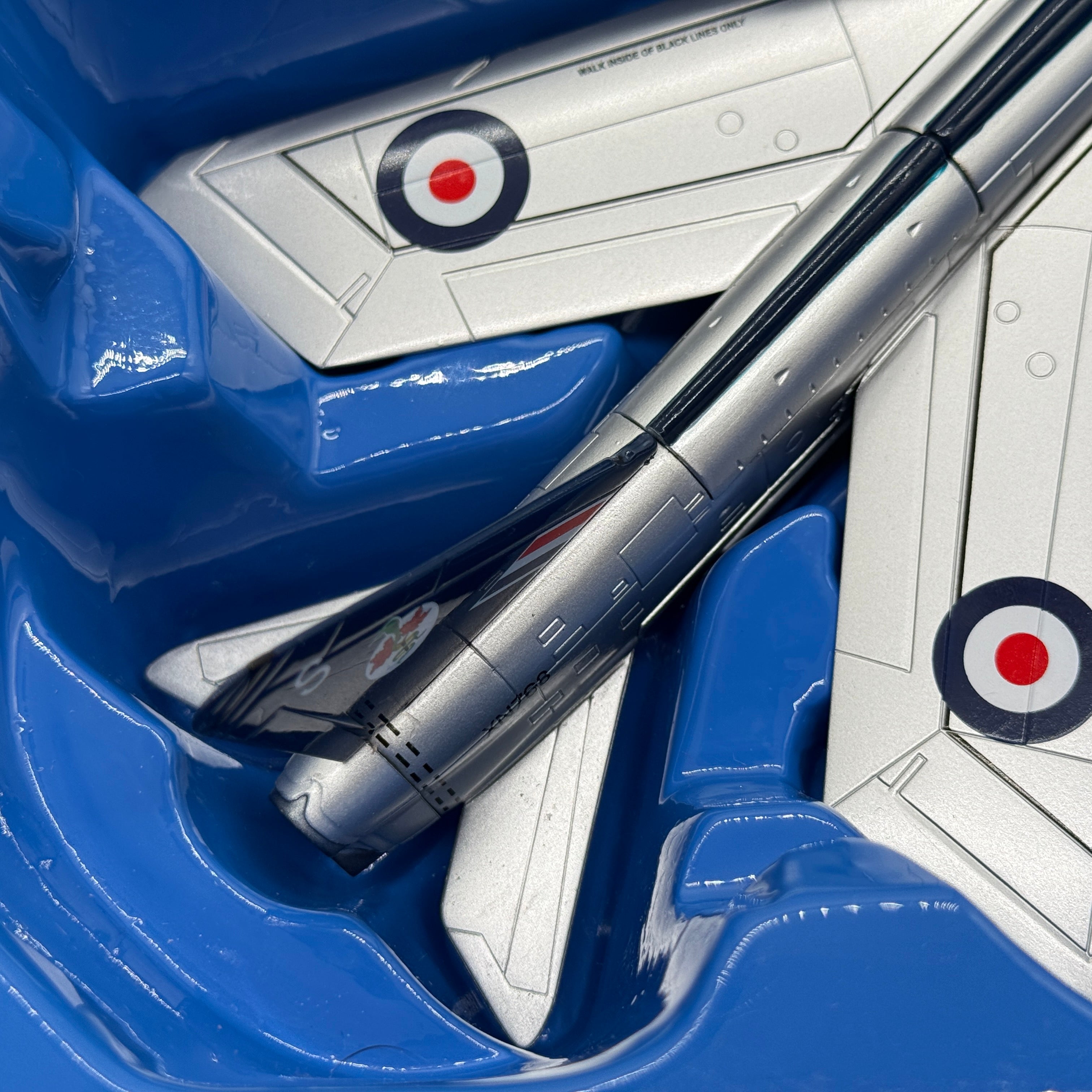 Corgi 49402 1:72 English Electric Lightning F.2 XN768 S RAF No.92 Sqn Aerobatic Display Team Farnborough 1964 *ISSUES*