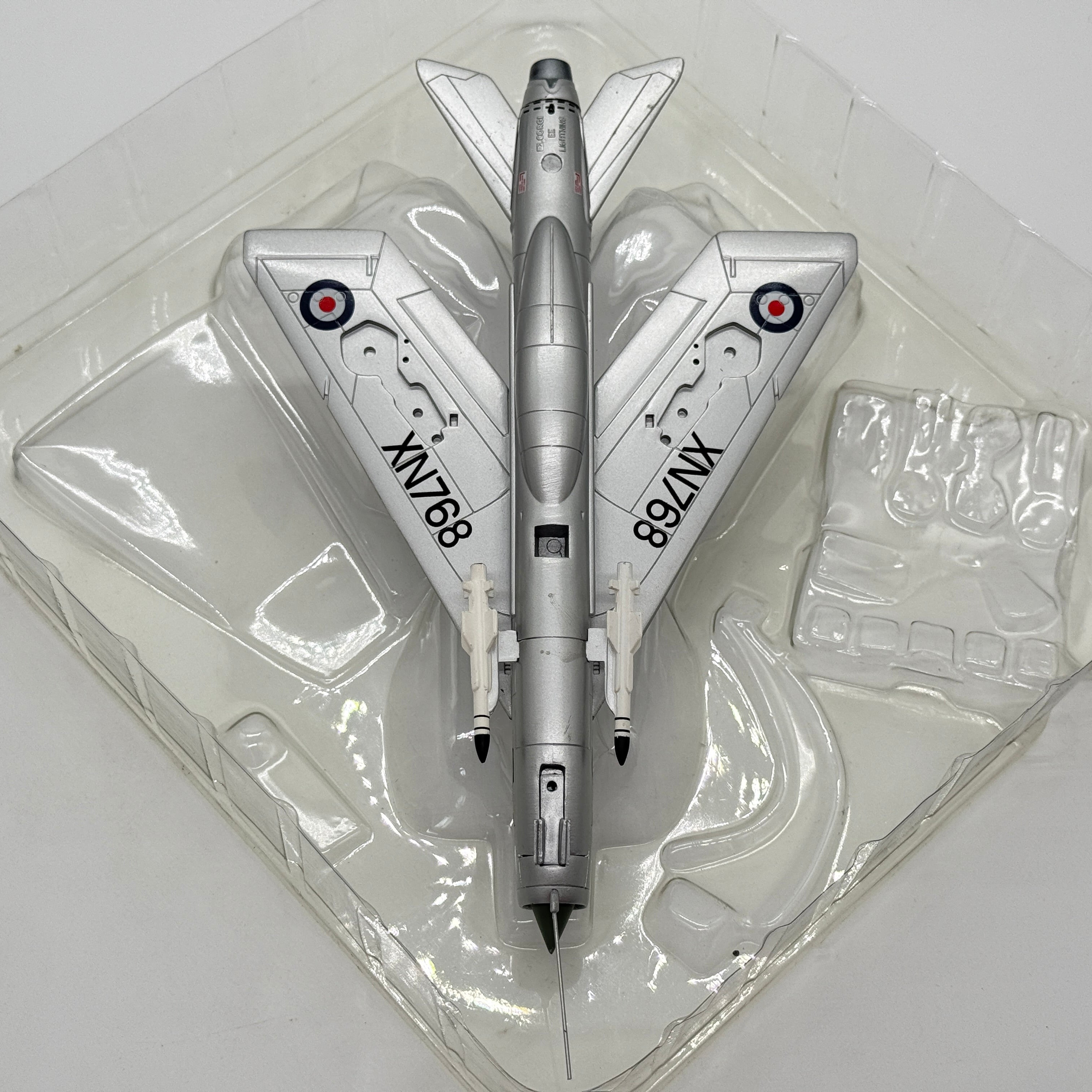 Corgi 49402 1:72 English Electric Lightning F.2 XN768 S RAF No.92 Sqn Aerobatic Display Team Farnborough 1964 *ISSUES*
