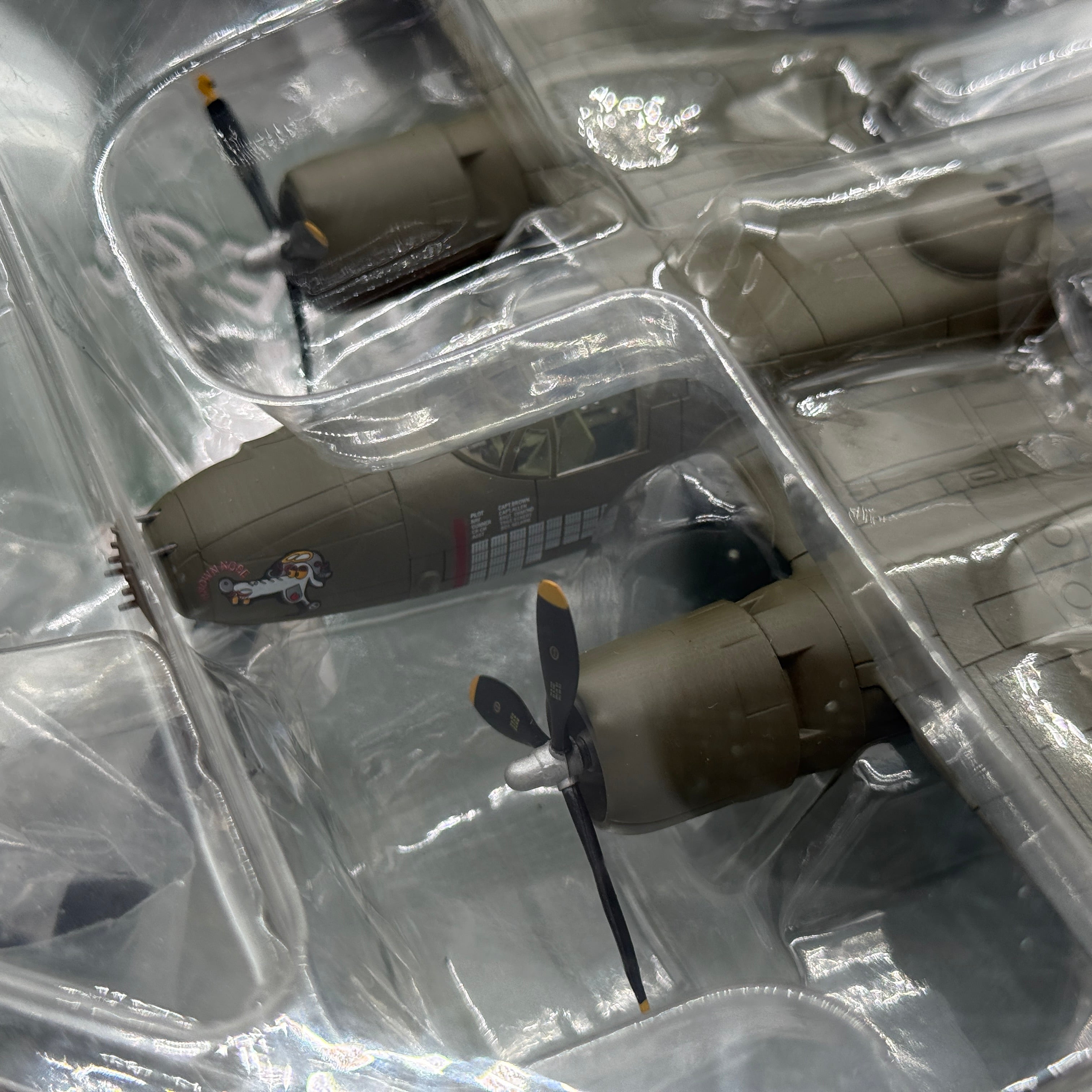 Hobby Master HA3203 1:72 Douglas B-26B Invader USAF 731st BS 3rd BG 44-34552 BC-J Brown Nose Iwakuni Japan 1951