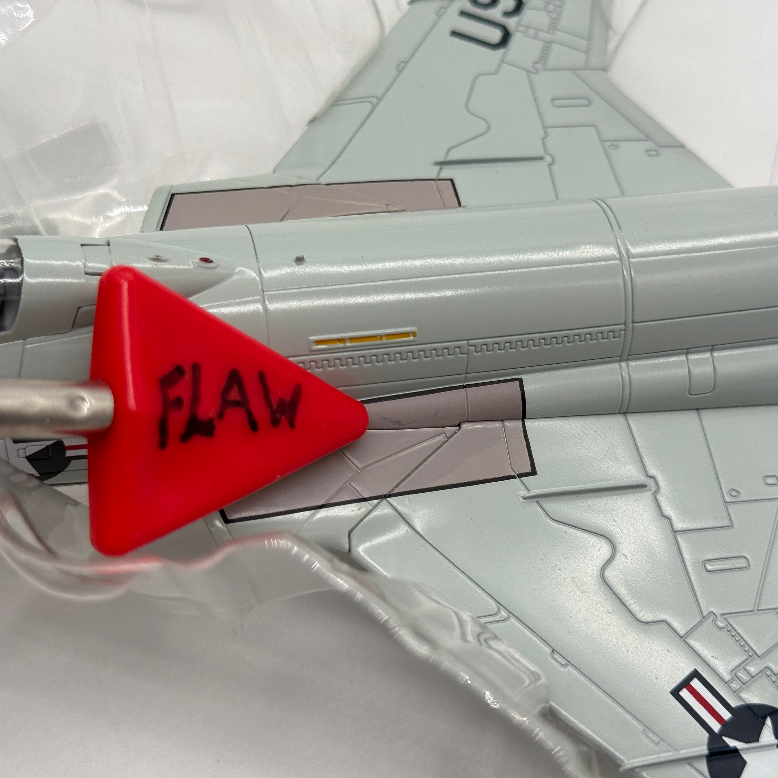 Hobby Master HA3706 1:72 McDonnell F-101B Voodoo USAF 148th FG Minnesota ANG 58-0275 Duluth 1970s