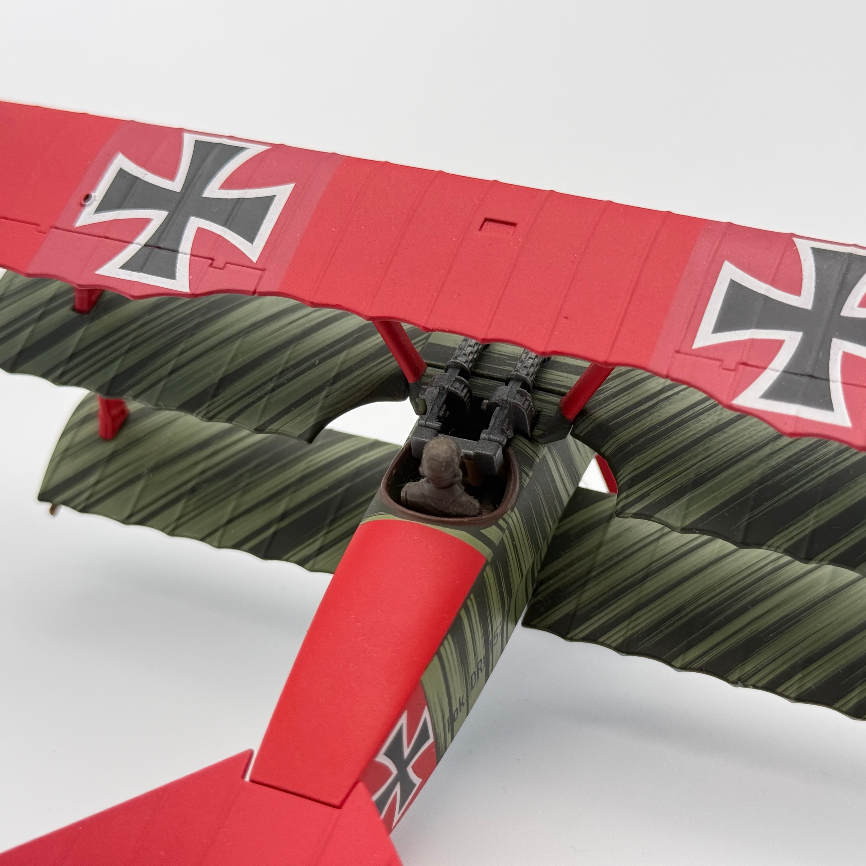 Corgi AA38304 1:48 Fokker Dr.I 152/17 JG 1 Manfred von Richthofen March 1918