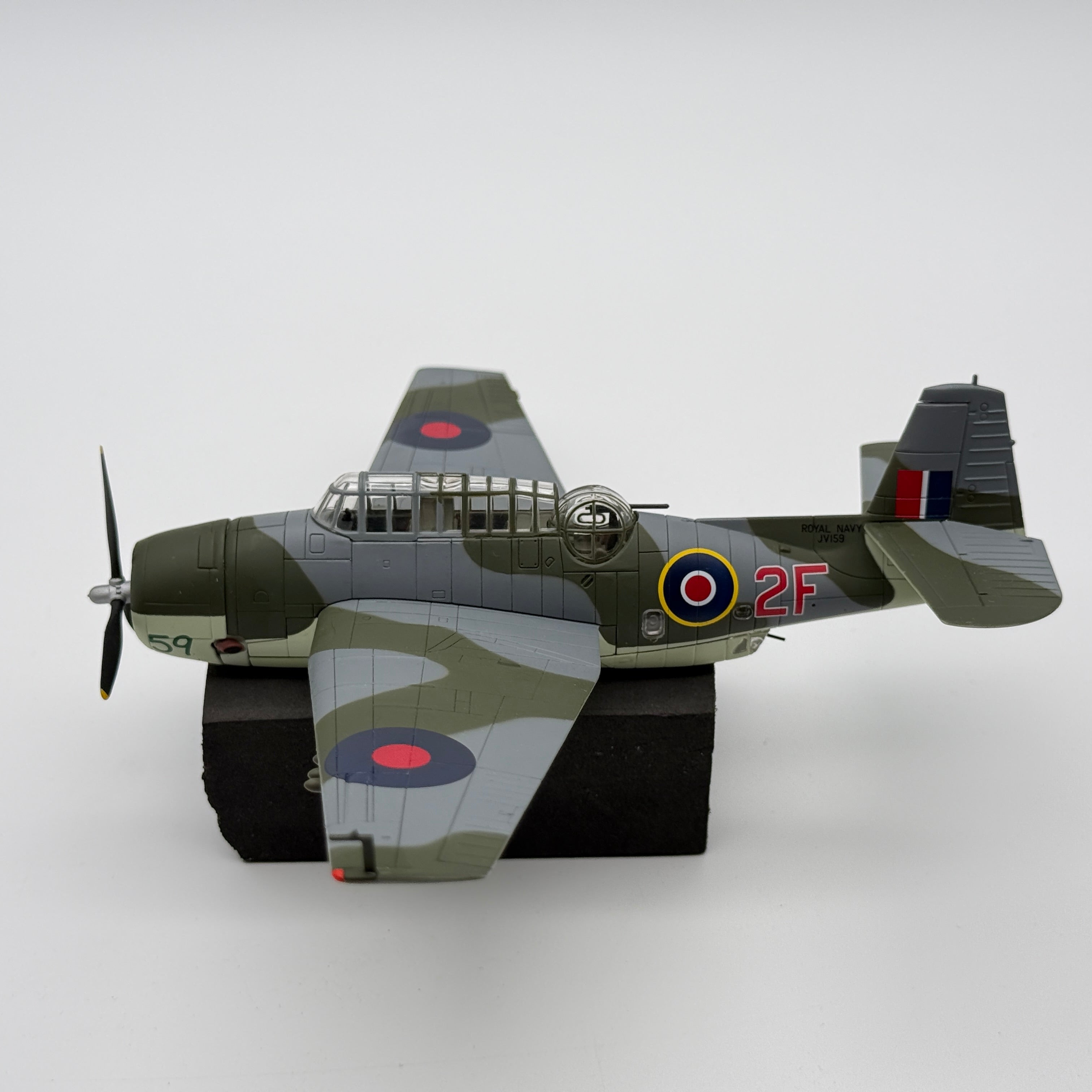 Corgi PR99415 1:72 Grumman Avenger Mk I JZ159 2F 852 NAS FAA HMS Nabob 1944