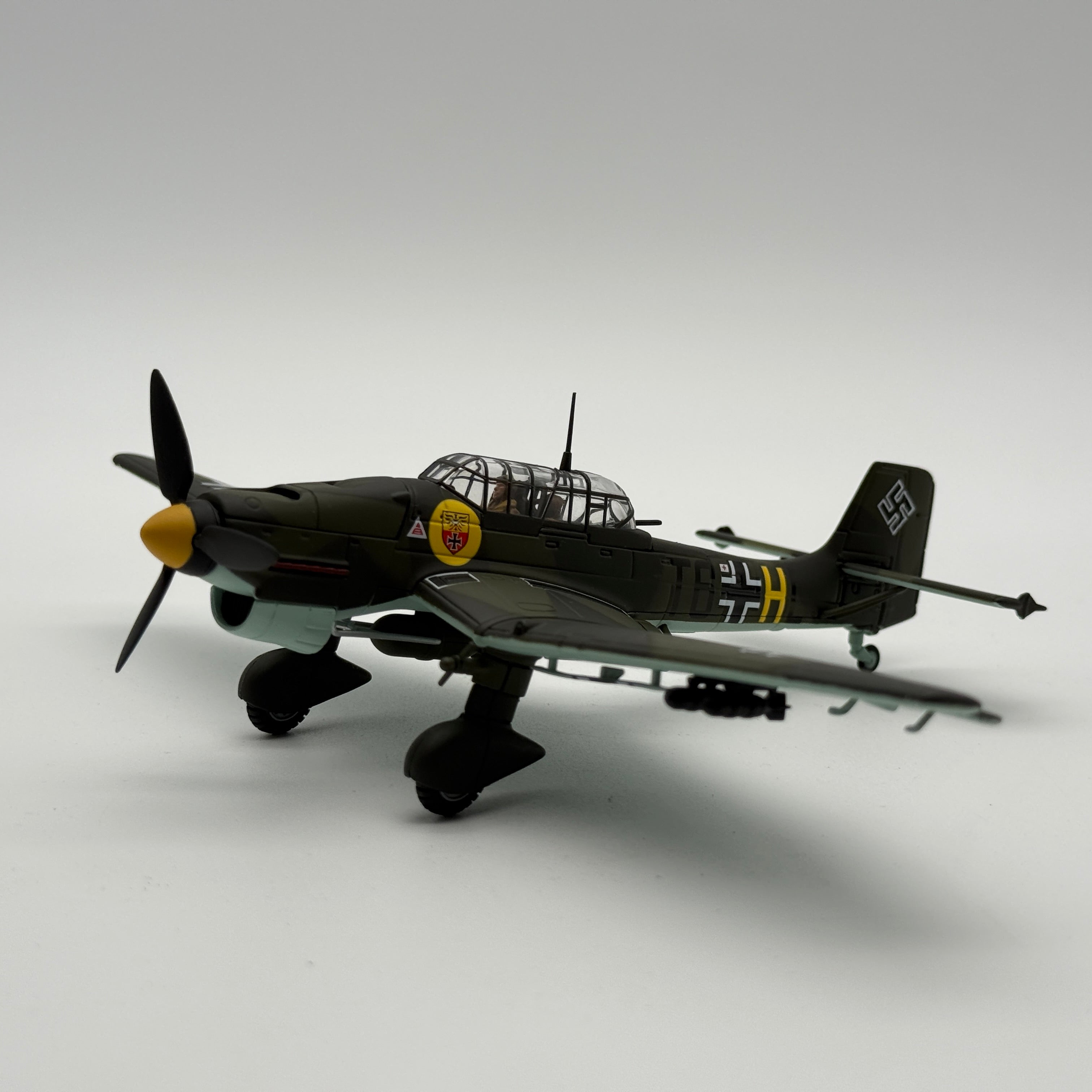 Corgi AA32501 1:72 Junkers Ju 87B-2 Stuka T6+HL 3./StG 2 Immelmann St Malo France August 1940