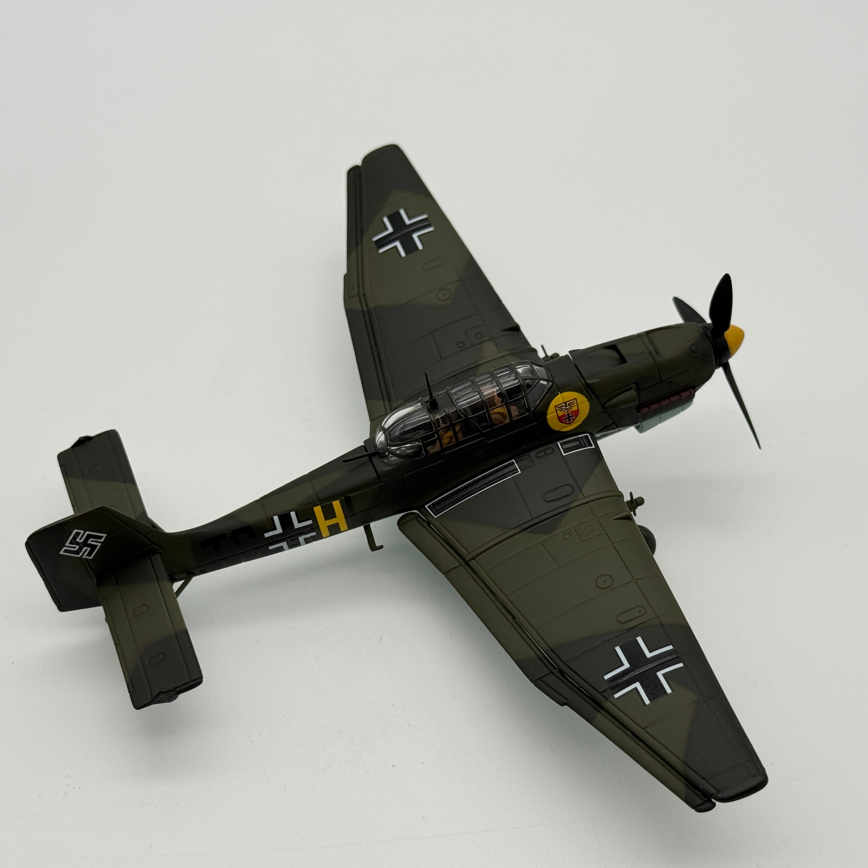 Corgi AA32501 1:72 Junkers Ju 87B-2 Stuka T6+HL 3./StG 2 Immelmann St Malo France August 1940