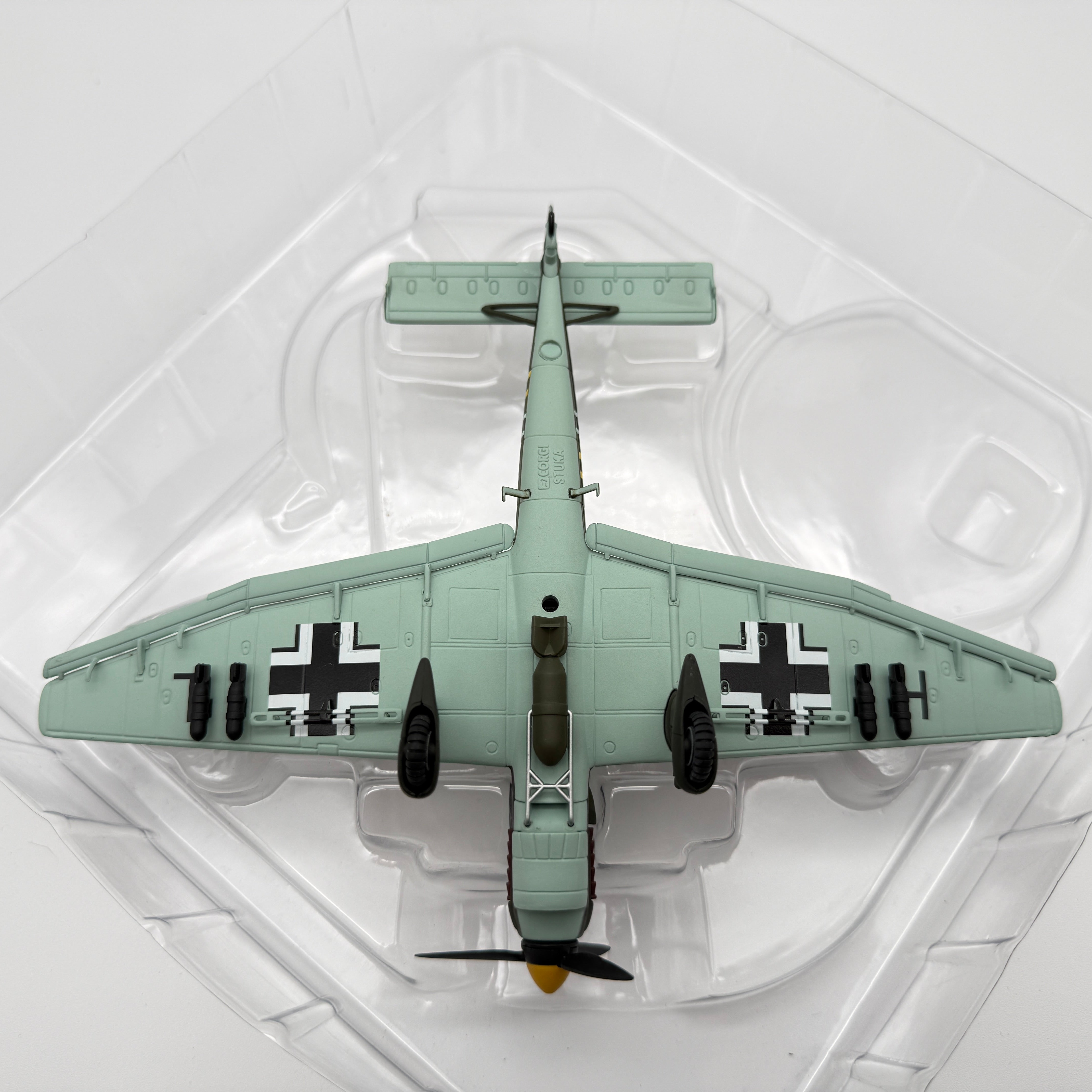 Corgi AA32501 1:72 Junkers Ju 87B-2 Stuka T6+HL 3./StG 2 Immelmann St Malo France August 1940