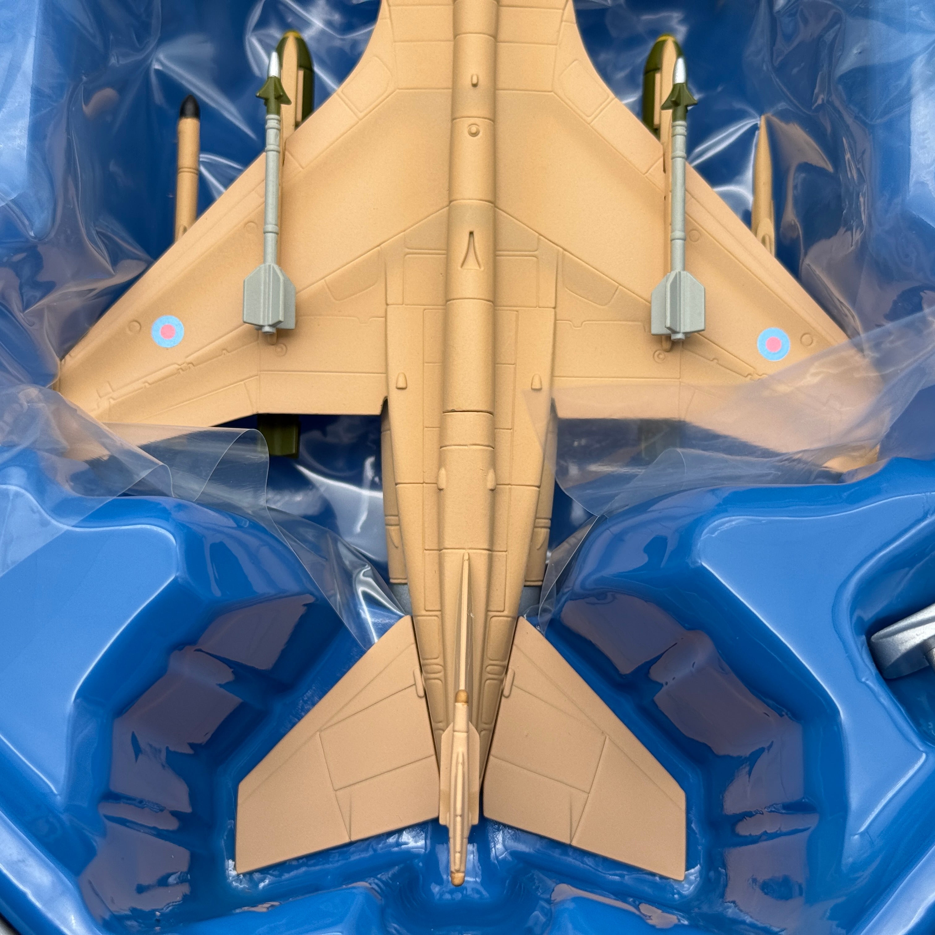 Corgi AA35402 1:72 SEPECAT Jaguar GR.Mk 1 XZ364 Sandman No.54 Sqn RAF Muharraq Operation Granby 1991
