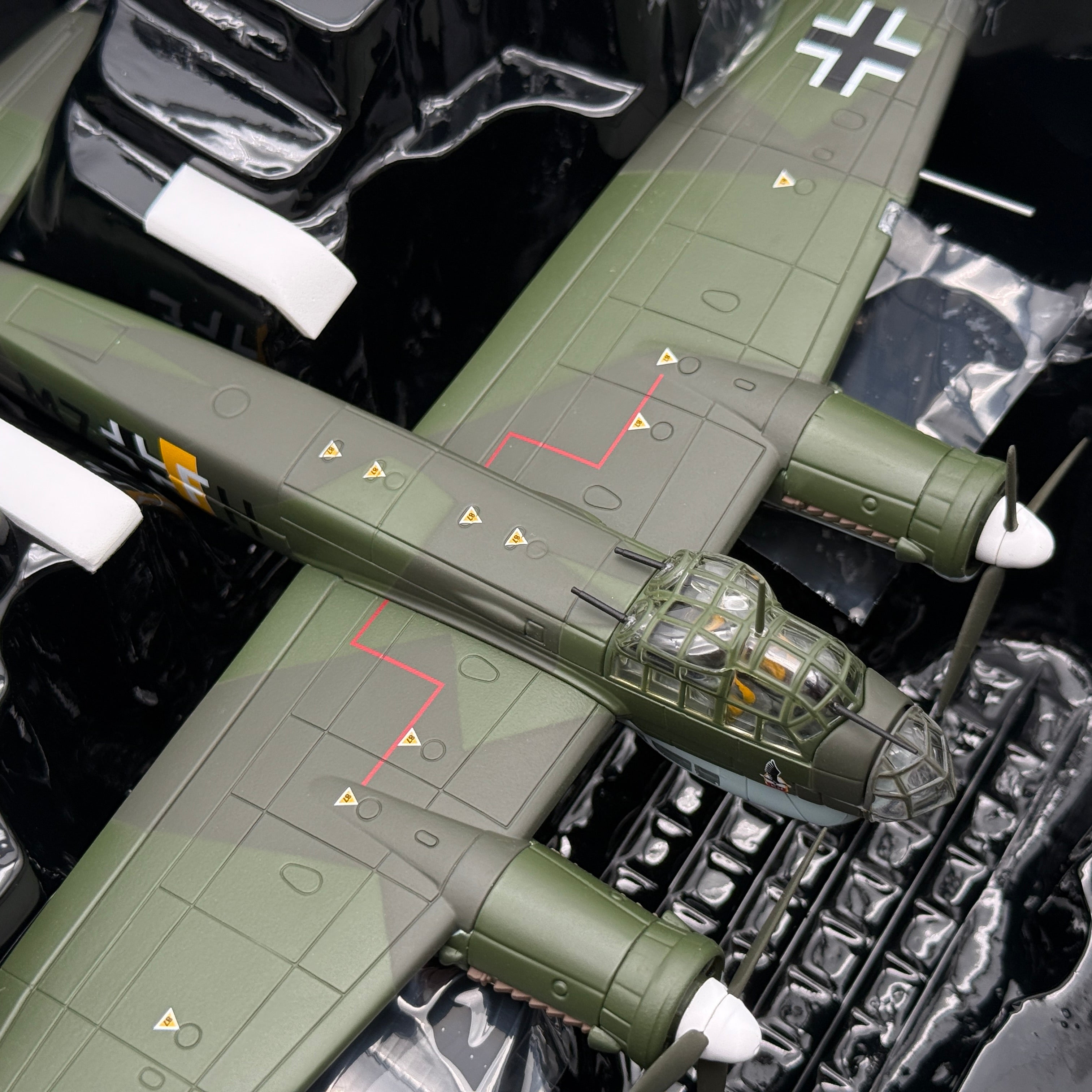 Corgi AA36710 1:72 Junkers Ju 88A-5 1./KGr 806 August 1940