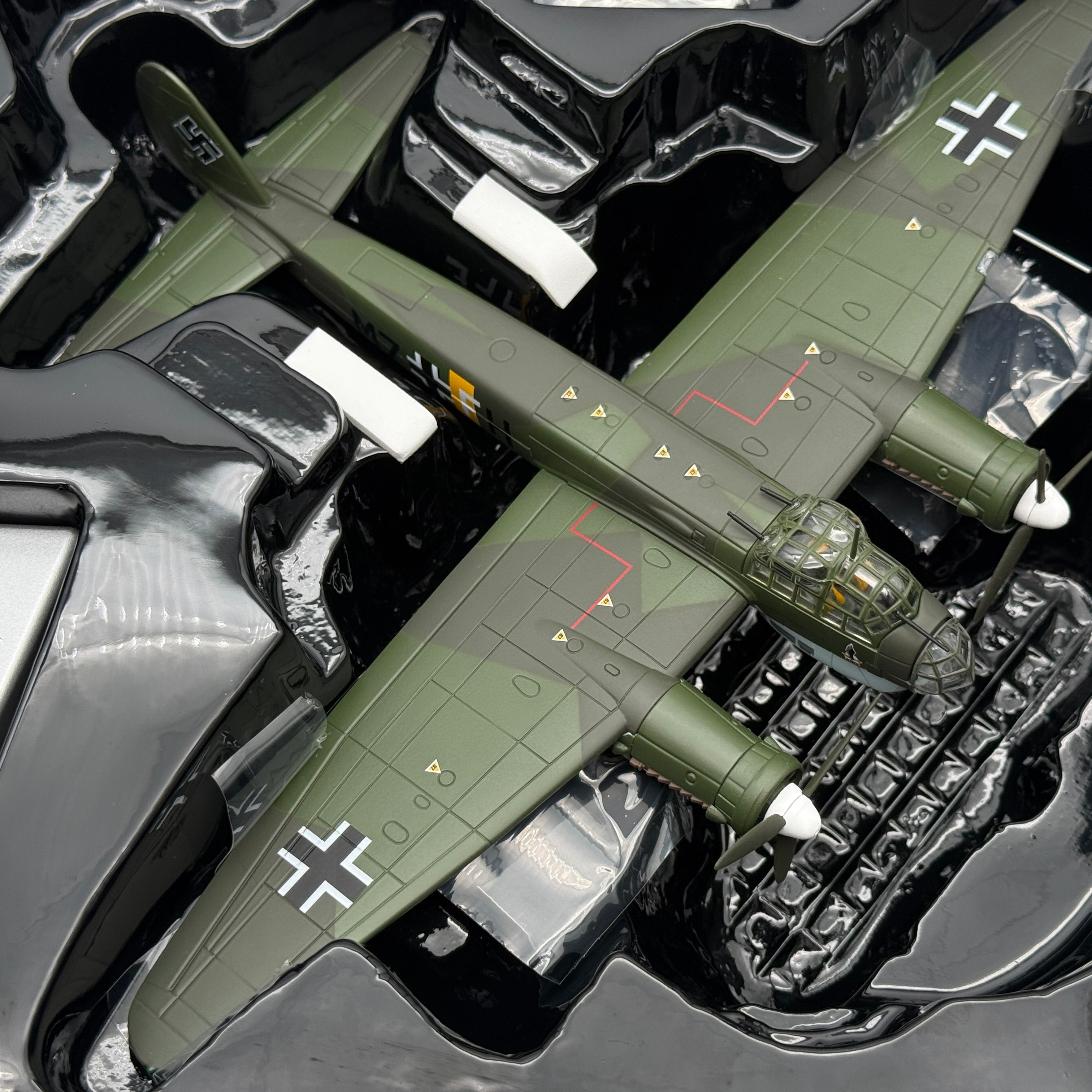 Corgi AA36710 1:72 Junkers Ju 88A-5 1./KGr 806 August 1940