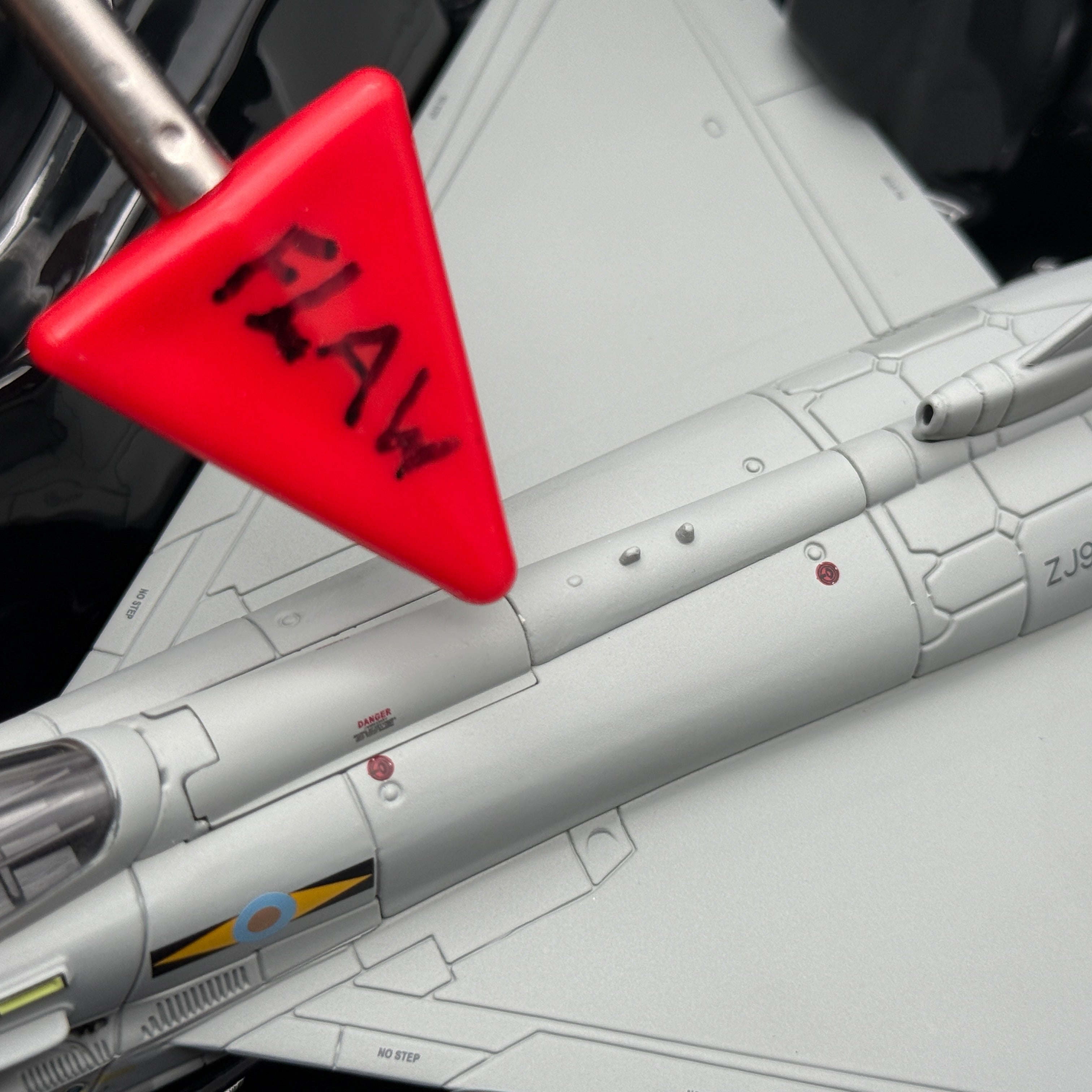 Corgi AA36406 1:72 Eurofighter Typhoon ZJ933 RAF No.11 Sqn Operation Ellamy 2011