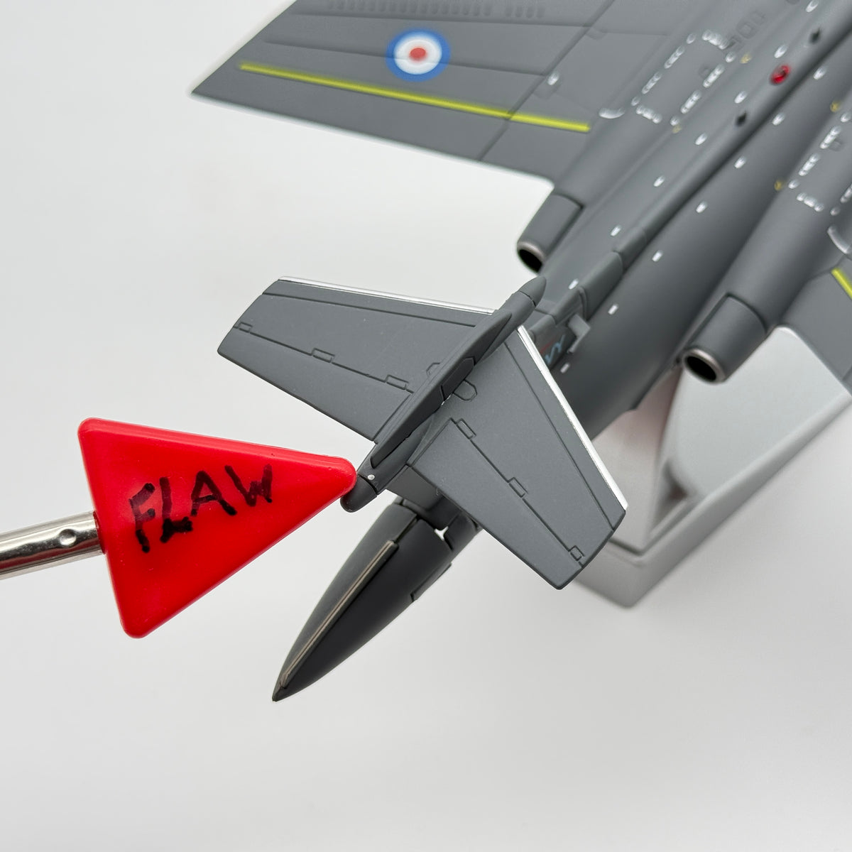 Corgi AA34111 1:72 Blackburn Buccaneer S.2 XV361 800 NAS HMS Eagle 1971