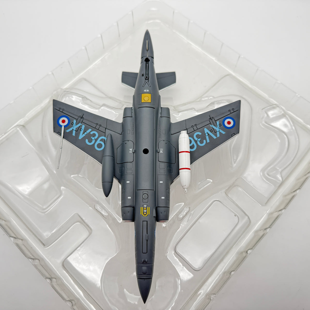 Corgi AA34111 1:72 Blackburn Buccaneer S.2 XV361 800 NAS HMS Eagle 1971
