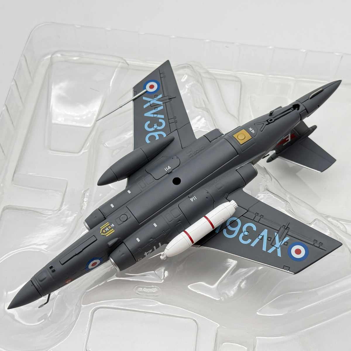 Corgi AA34111 1:72 Blackburn Buccaneer S.2 XV361 800 NAS HMS Eagle 1971