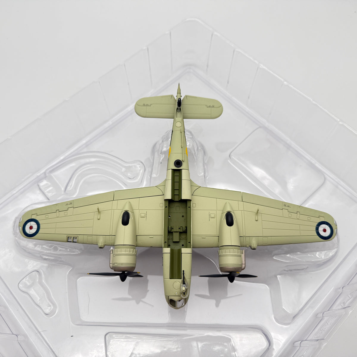 Corgi AA28901 1:72 Bristol Beaufort Mk.I N1016 OA-X F/O Kenneth Campbell VC 1941