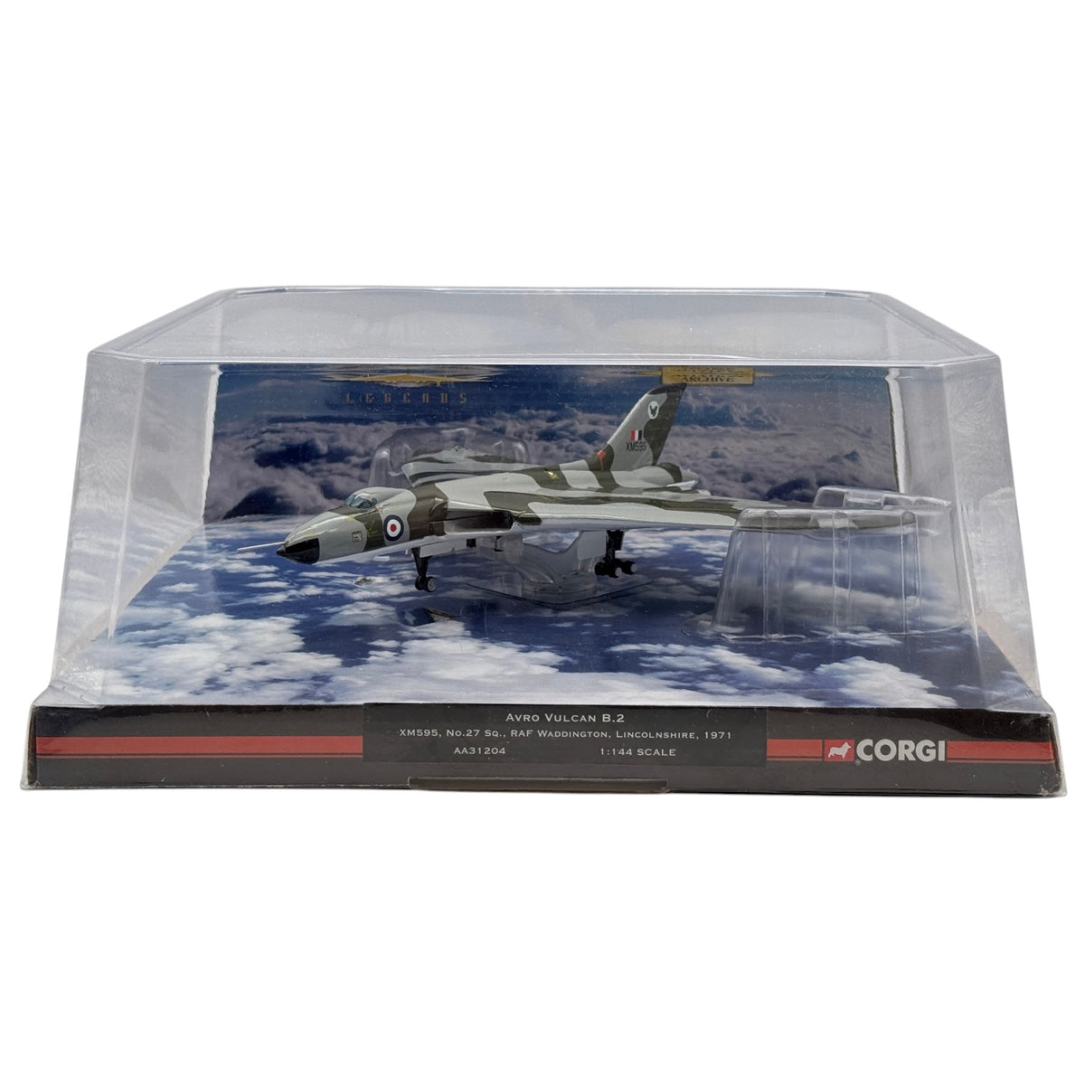 Corgi AA31204 1:144 Avro Vulcan B.2 XM595 No.27 Sqn RAF Waddington 1971