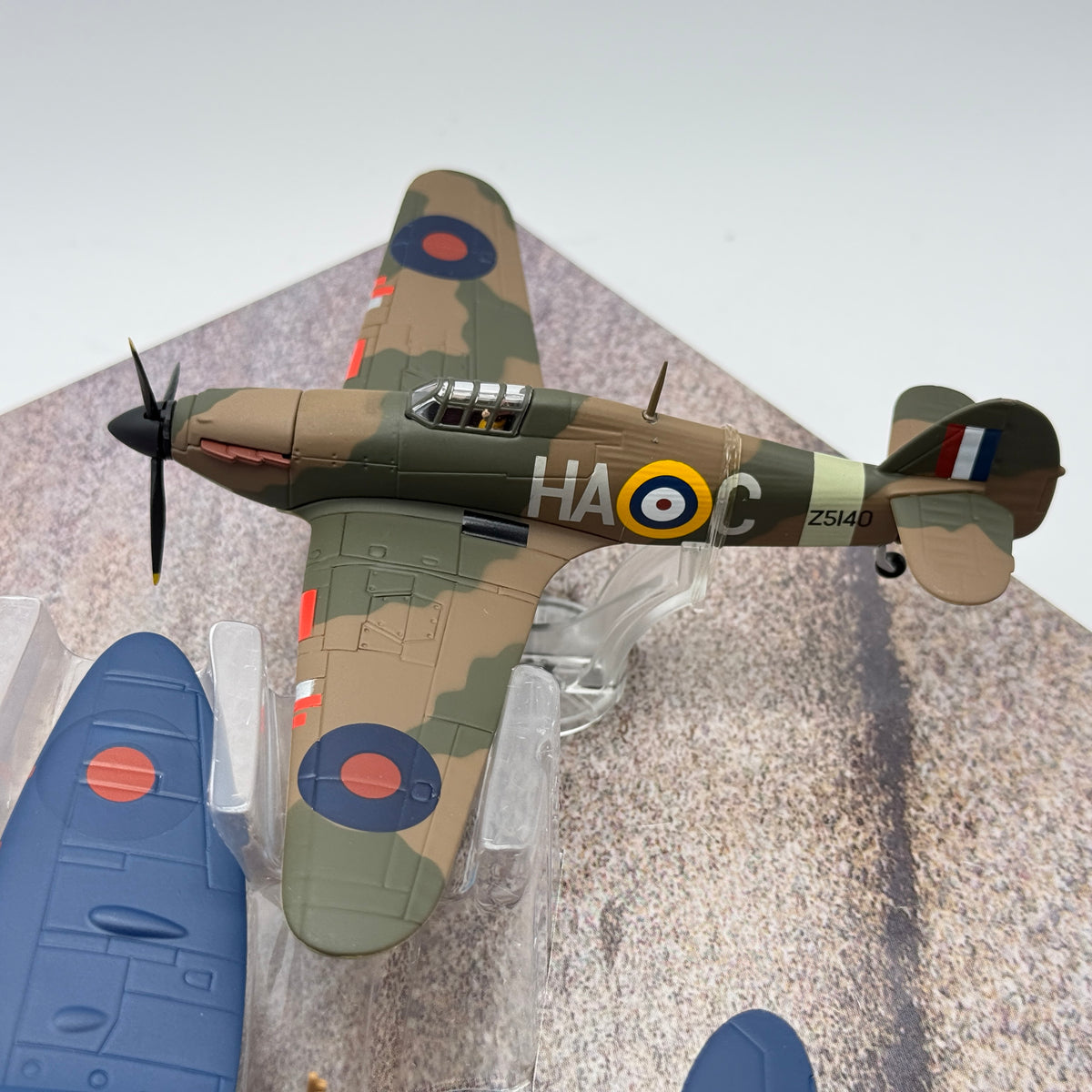 Corgi AA99182 1:72 Merlins Over Malta Spitfire Mk.Vb and Hurricane Mk.XIIa Set