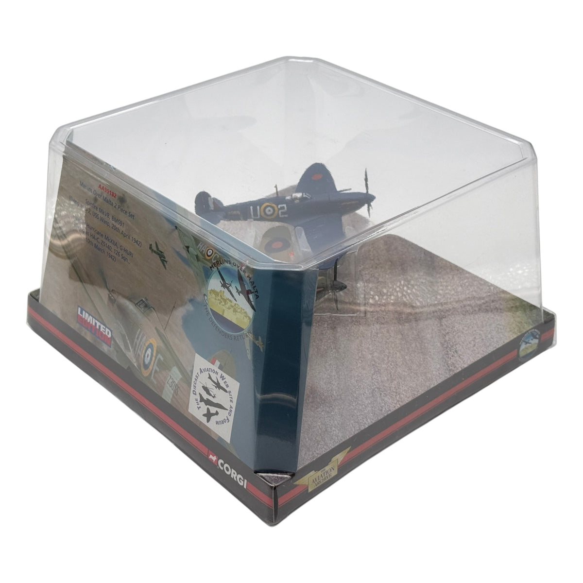 Corgi AA99182 1:72 Merlins Over Malta Spitfire Mk.Vb and Hurricane Mk.XIIa Set