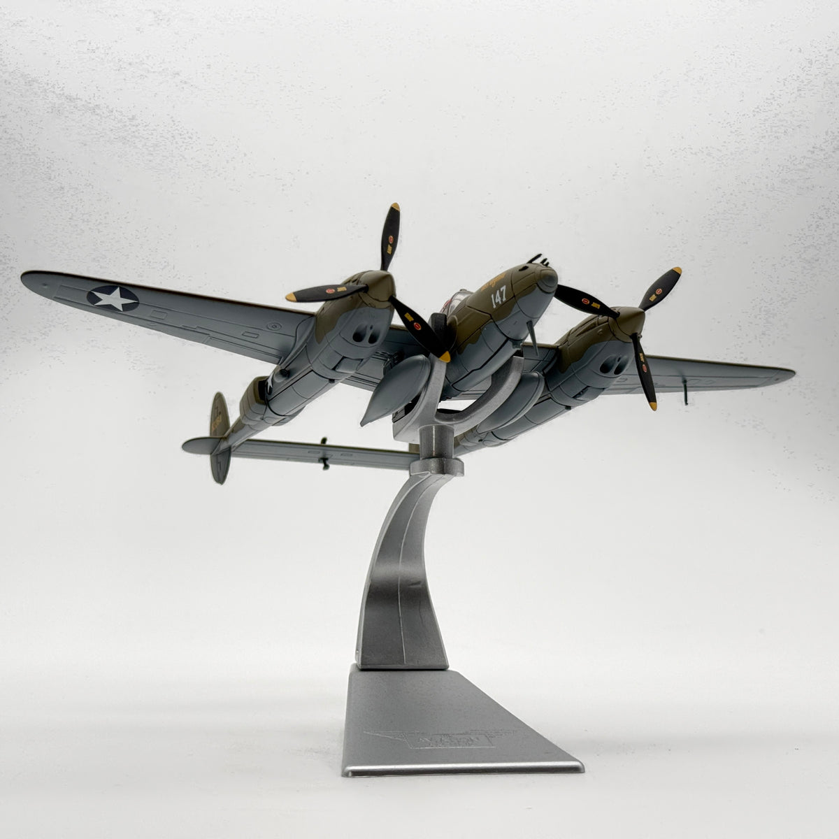 Corgi AA36615 1:72 P-38G Lightning Miss Virginia Operation Vengeance 1943 USAAF