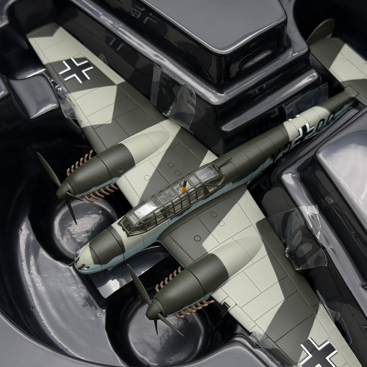 Corgi AA38509 1:72 Messerschmitt Bf110D VJ+OQ Rudolf Hess Scotland 10 May 1941