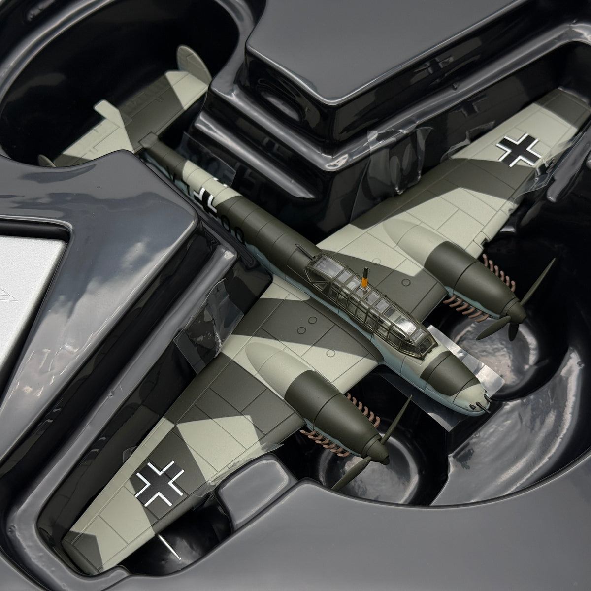 Corgi AA38509 1:72 Messerschmitt Bf110D VJ+OQ Rudolf Hess Scotland 10 May 1941