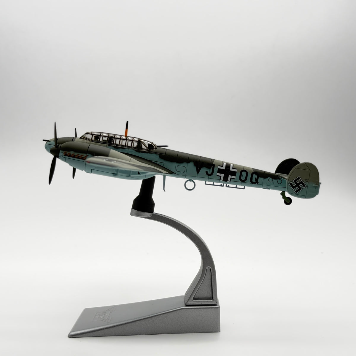 Corgi AA38509 1:72 Messerschmitt Bf110D VJ+OQ Rudolf Hess Scotland 10 May 1941