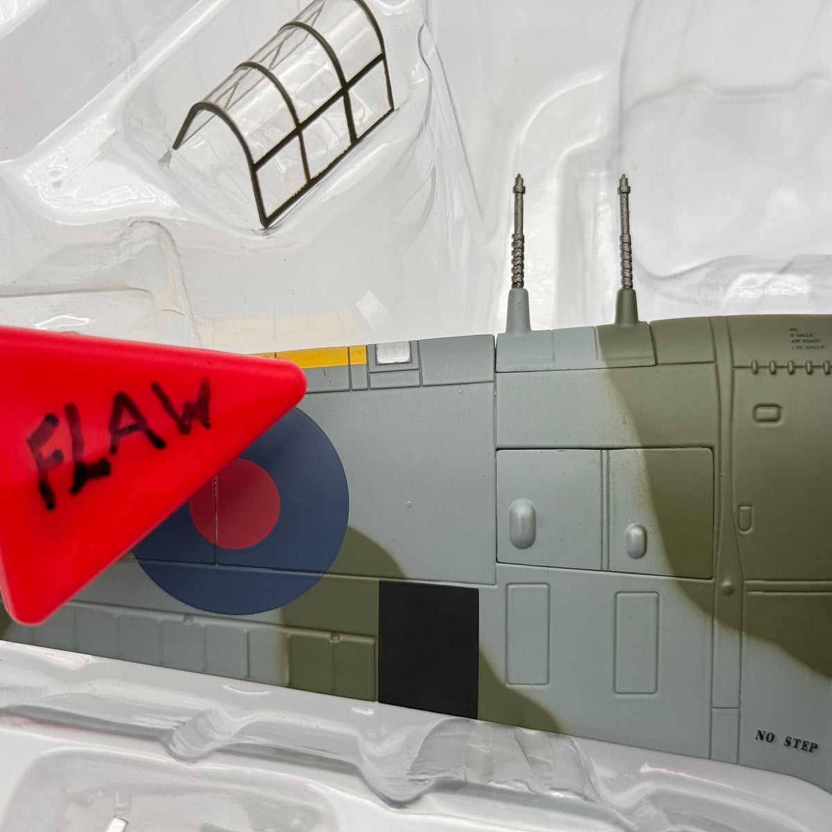Hobby Master HA8652 1:48 Hawker Hurricane IIc PZ865 JX-E Night Reaper RAF BBMF
