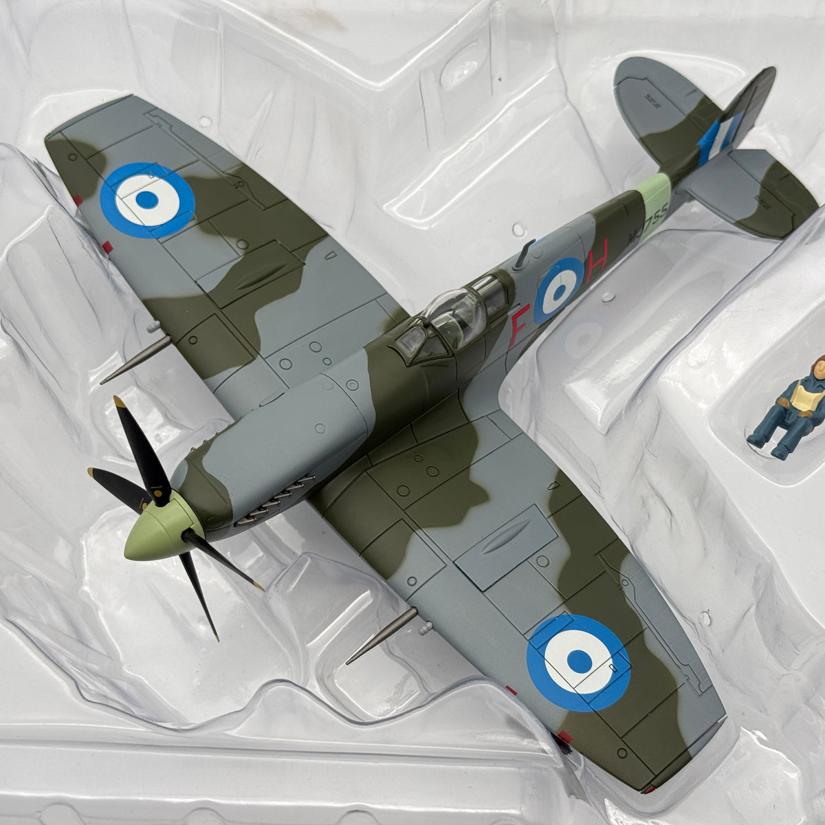 Hobby Master HA8322 1:48 Supermarine Spitfire IX MJ755 Hellenic Air Force 2020