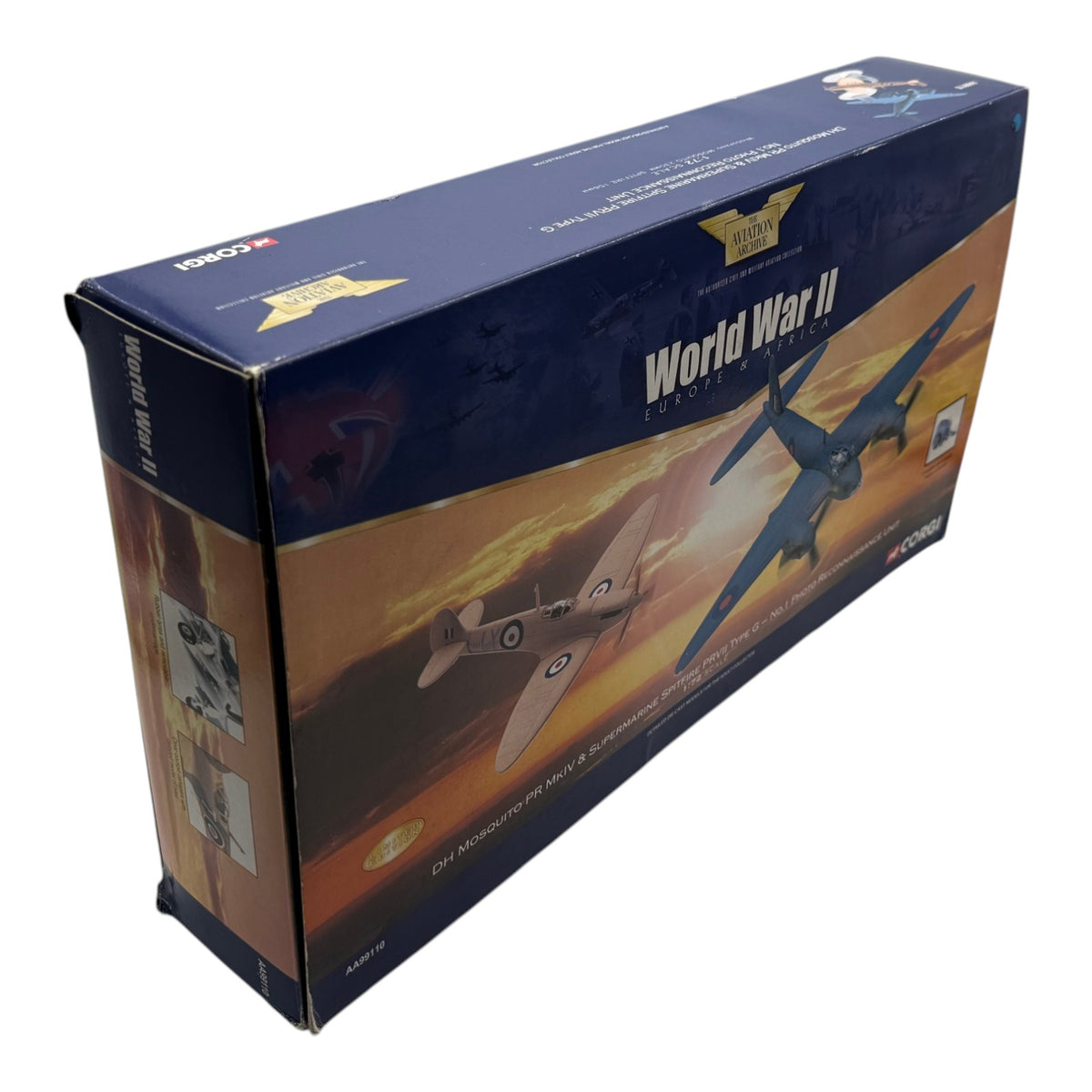 Corgi AA99110 1:72 Mosquito & Spitfire RAF No. 1 PRU Reconnaissance Set Benson