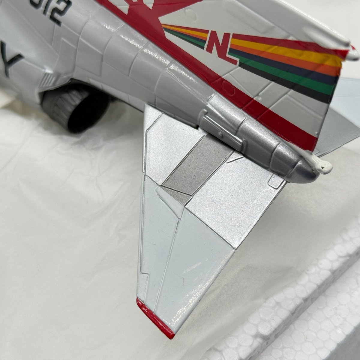 Armour Collection 8004 1:48 F - 4 Phantom U.S. Navy Sundowners VF - 111 - Franklin Mint