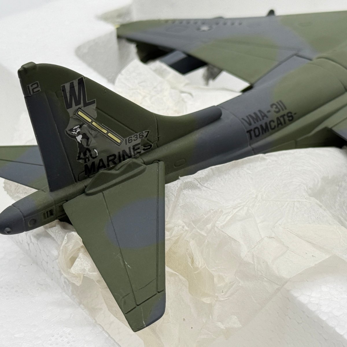 Armour Collection 98052 1:48 AV - 8B Harrier II US Marines Low - Viz - Franklin Mint