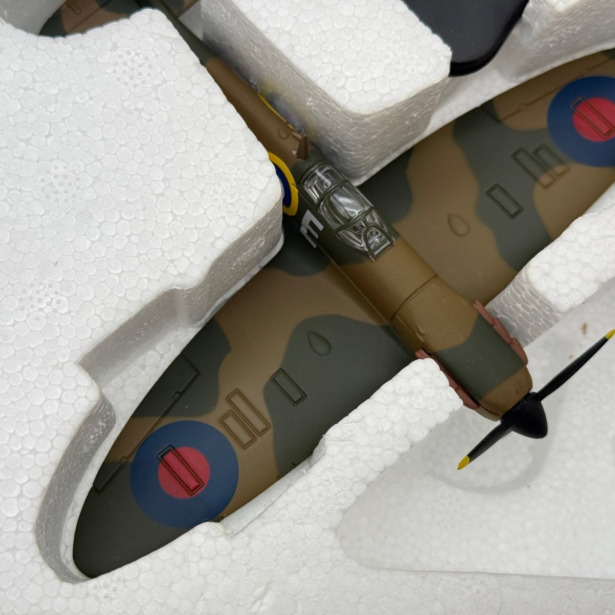 Atlas Editions 3909301 1:72 Battle of Britain 1940 Spitfire Mk I & Bf 109E - 4 Set - Atlas Editions