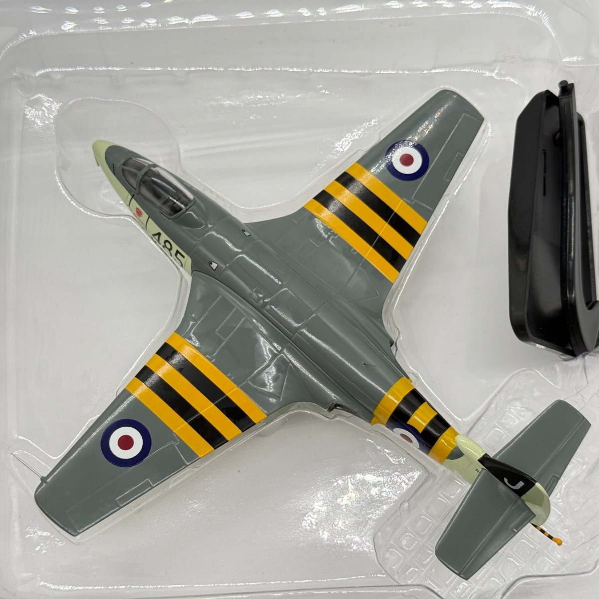 Aviation 72 AV72-23002 1:72 Hawker Sea Hawk FGA.6 RN No.899 NAS XE364 HMS Eagle Suez Crisis 1956 - Aviation 72