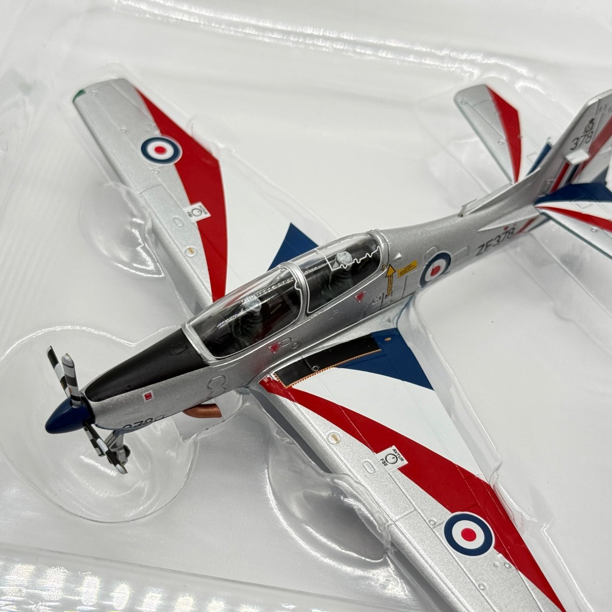 Aviation 72 AV72 - 27005 1:72 Short Tucano T.Mk 1 RAF Linton - Aviation 72
