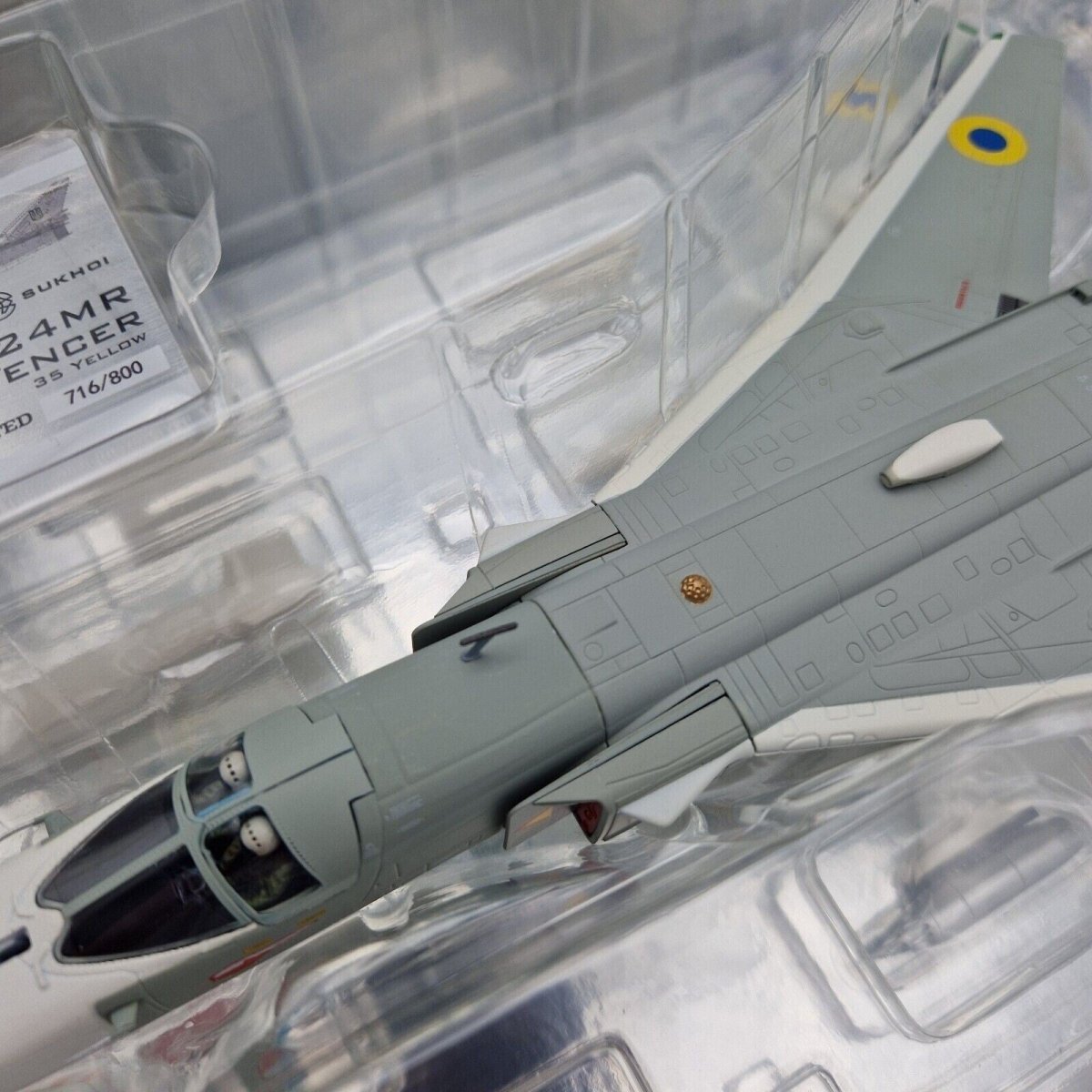Calibre Wings 1:72 SU - 24MR “35 Yellow” Ukrainian AF CA722410 - Calibre Wings