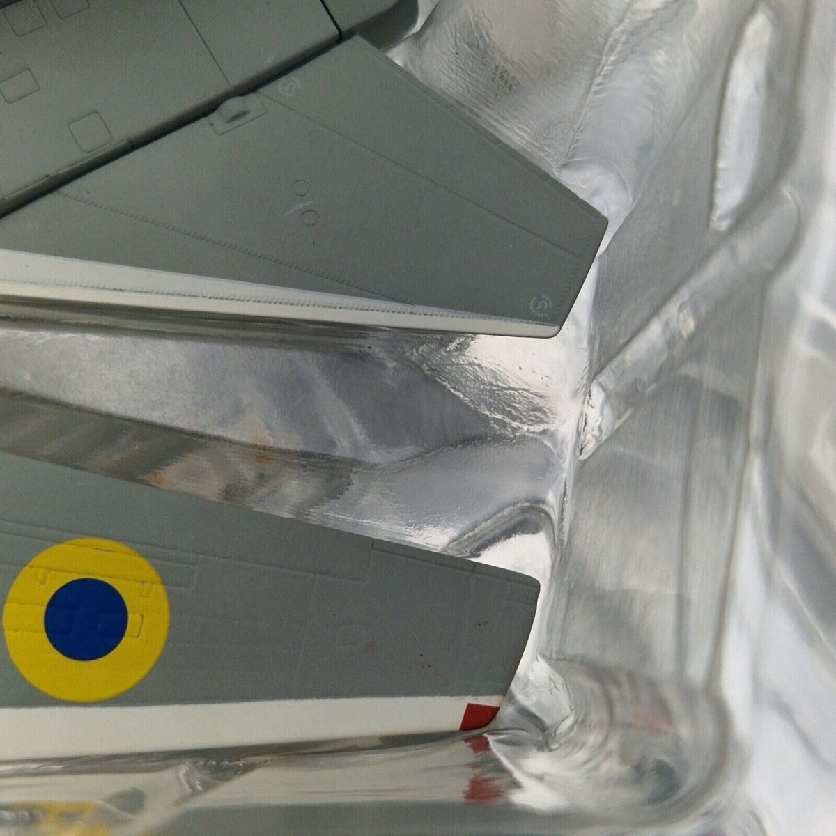Calibre Wings 1:72 SU - 24MR “35 Yellow” Ukrainian AF CA722410 - Calibre Wings
