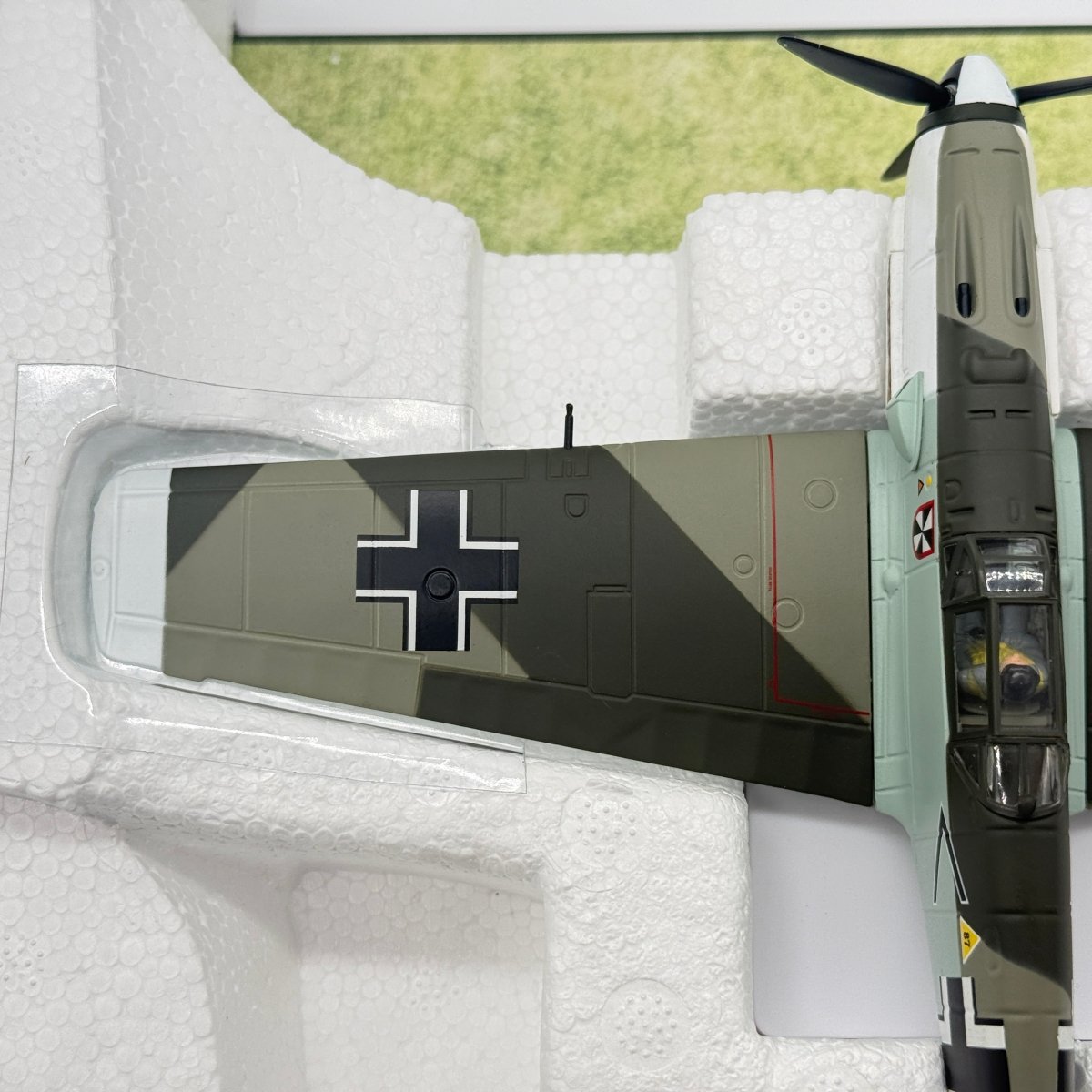Carousel 1 7103 1:48 Messerschmitt Bf 109E Franz von Werra JG 3 - Carousel 1
