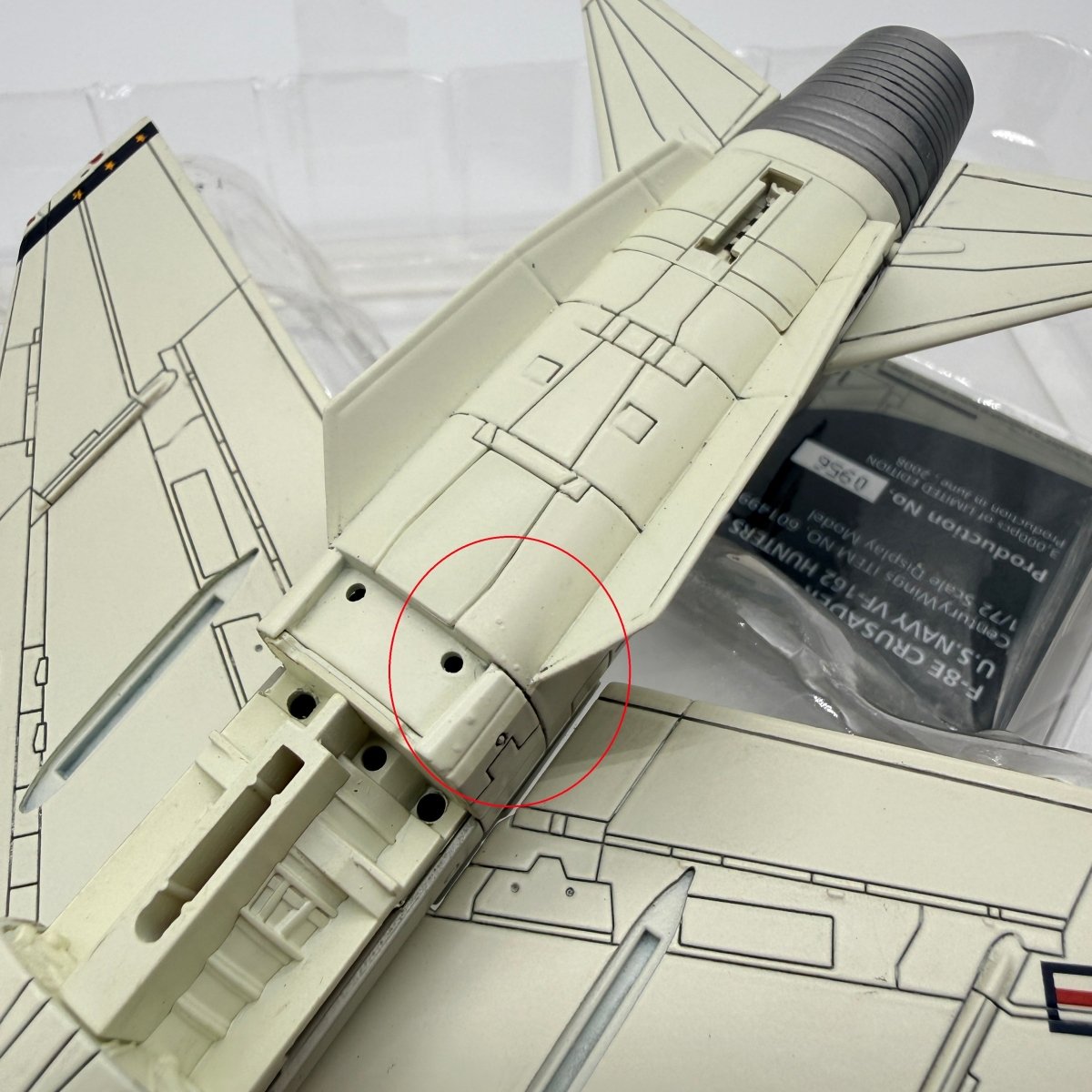 Century Wings 601499 1:72 Vought F - 8E Crusader VF - 162 USS Oriskany 1966 - Century Wings