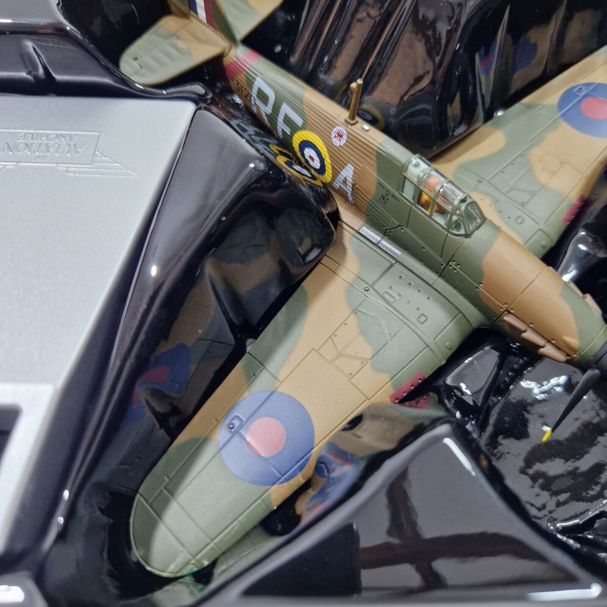 Corgi Aviation Archive 1:72 Hawker Hurricane 303 Polish Squadron September 1940 AA27602 - Corgi