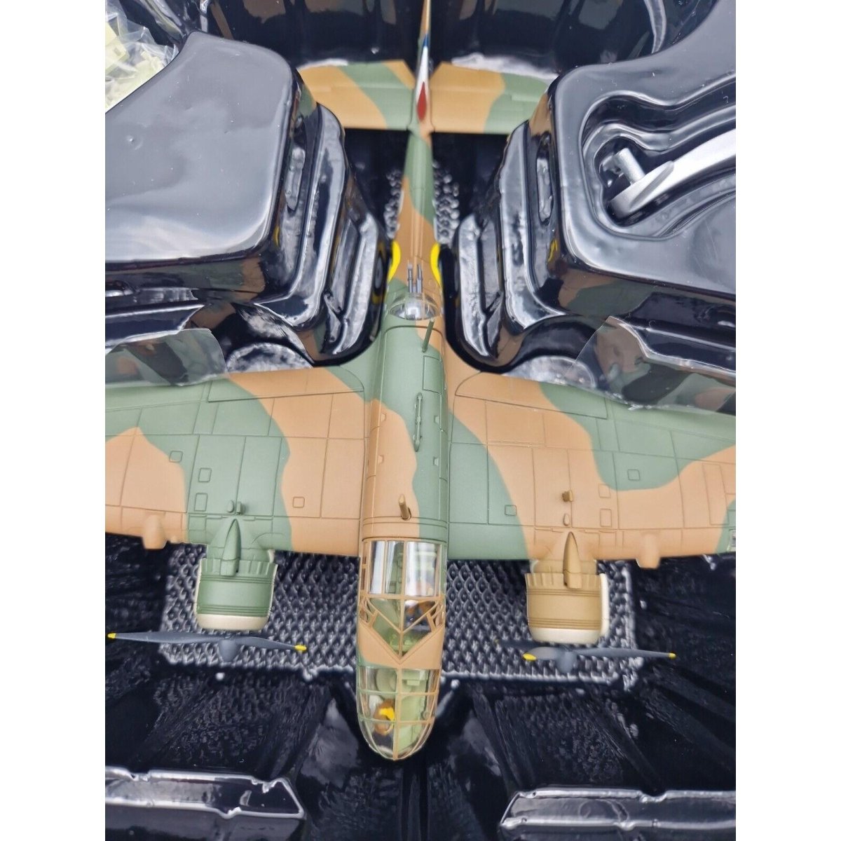 Corgi Aviation Archive 1:72 Bristol Beaufort Mk.I N1016 OV - X F/O K Campbell No 22 Sqn Raf 1941 AA28901 - Corgi