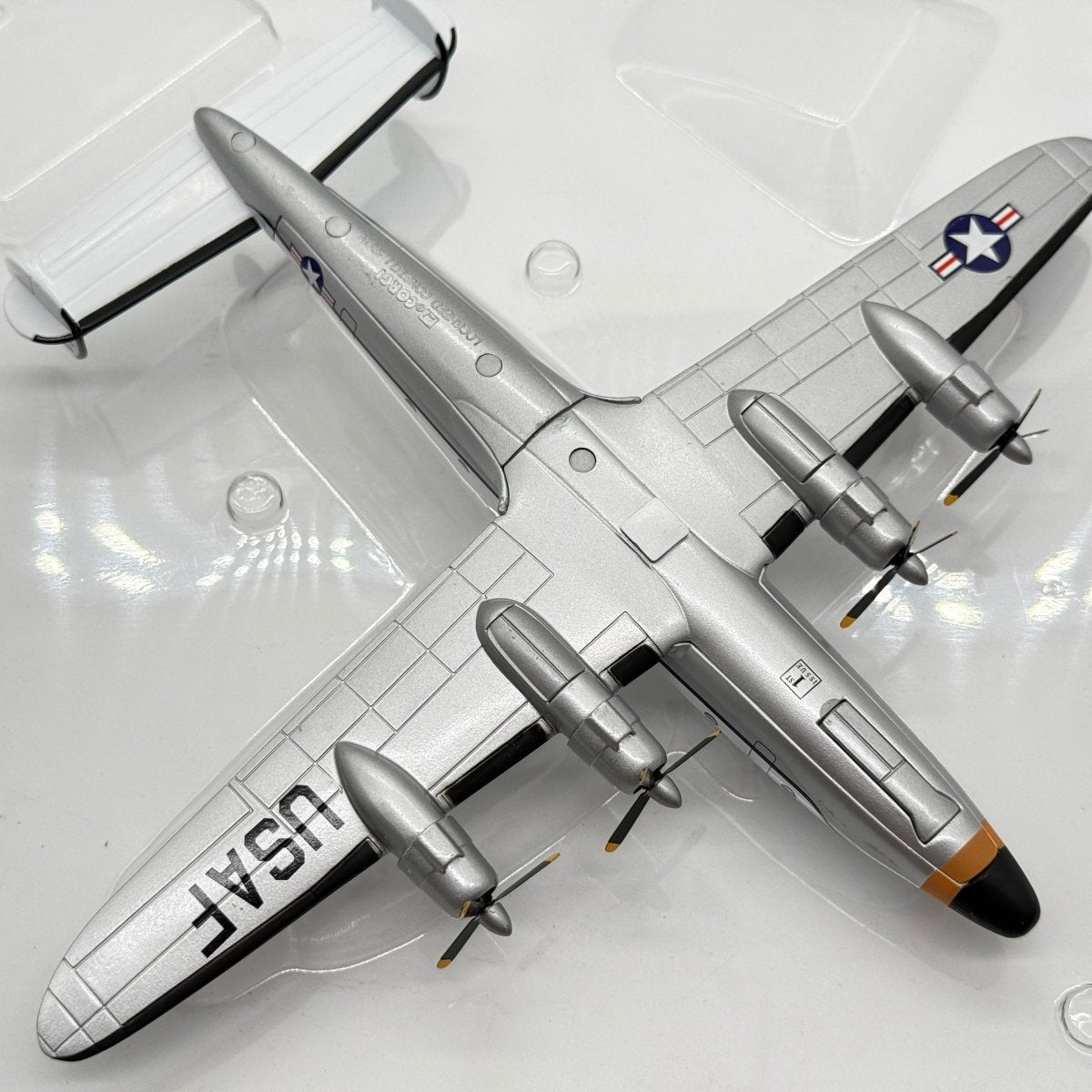 Corgi 47506 1:144 Lockheed VC-121B Constellation USAF 0-80608 Dewdrop - Corgi