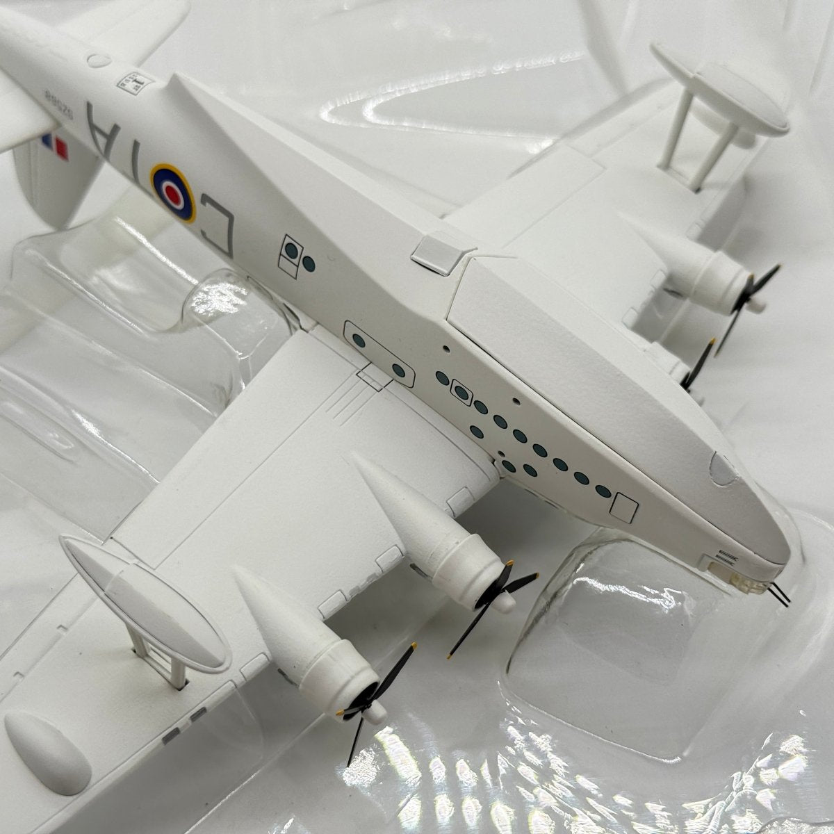 Corgi 48801 1:144 Short S.25 Sunderland V RAF Coastal Command First Issue - Corgi