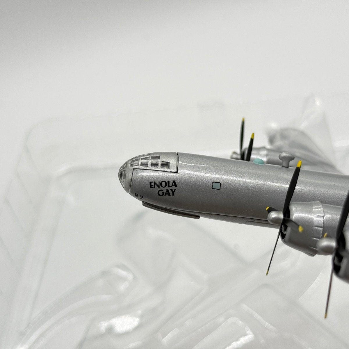 Corgi 48901 1:144 Boeing B-29 Superfortress Enola Gay 44-86292 Paul Tibbets Tinian 1945 - Corgi