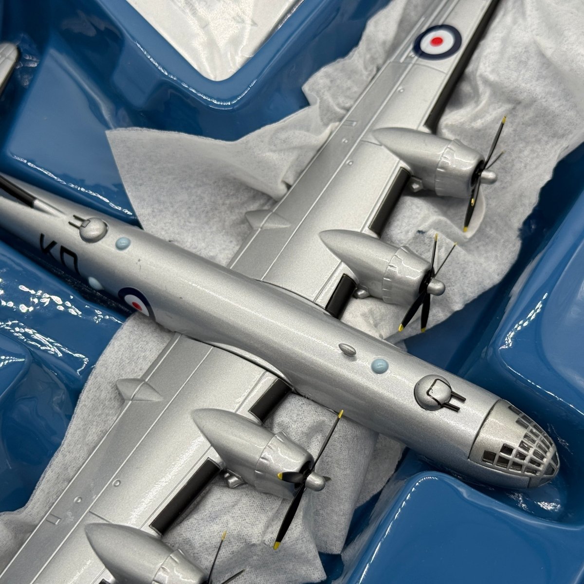 Corgi 48902 1:144 Boeing Washington B.1 RAF No.115 Sqn WF448 KD-F RAF Marham - Corgi
