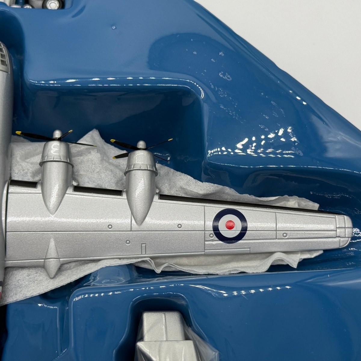 Corgi 48902 1:144 Boeing Washington B.1 RAF No.115 Sqn WF448 KD-F RAF Marham - Corgi